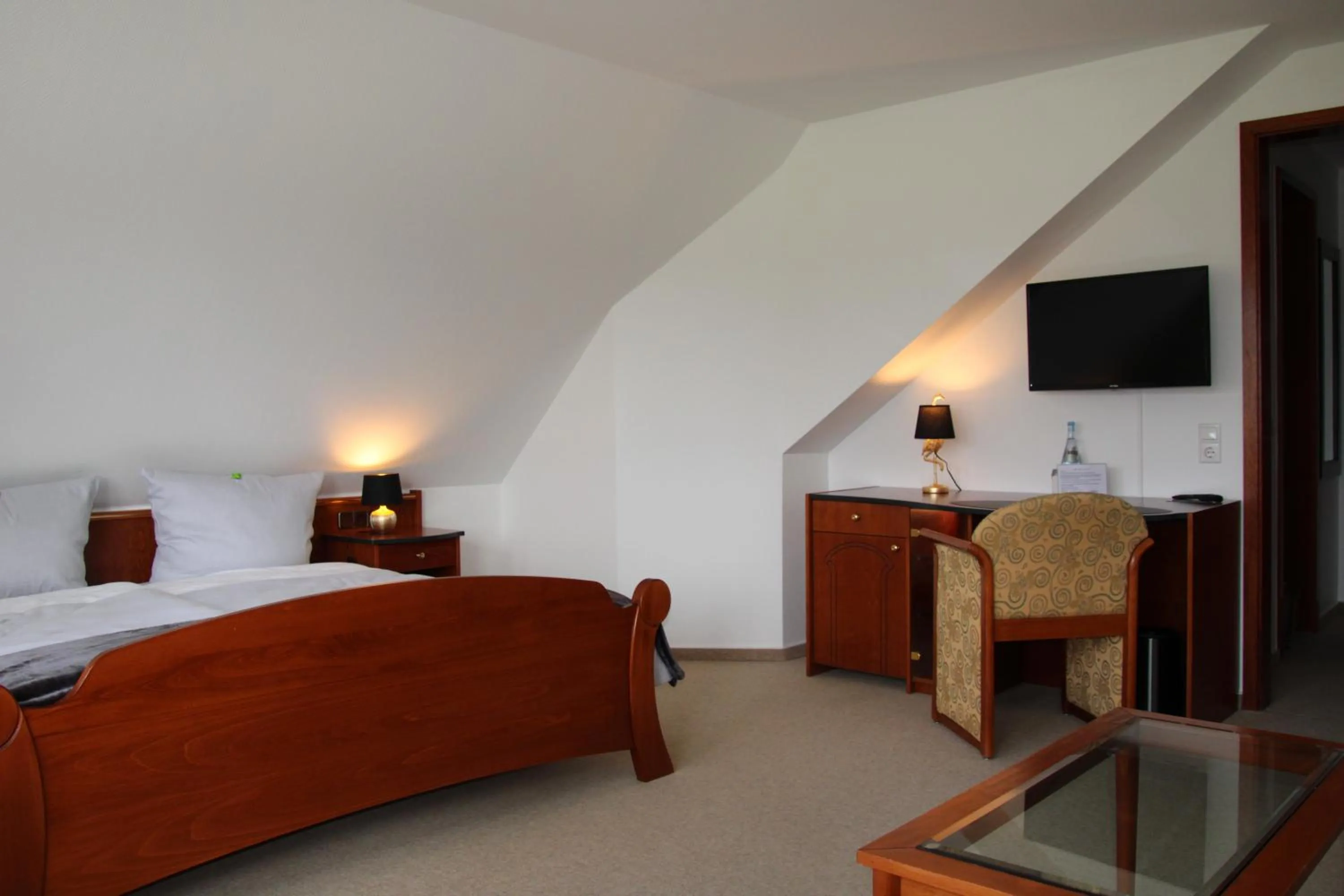 Photo of the whole room, Bed in Landhaus am Golfpark Inhaber Marko Nolden