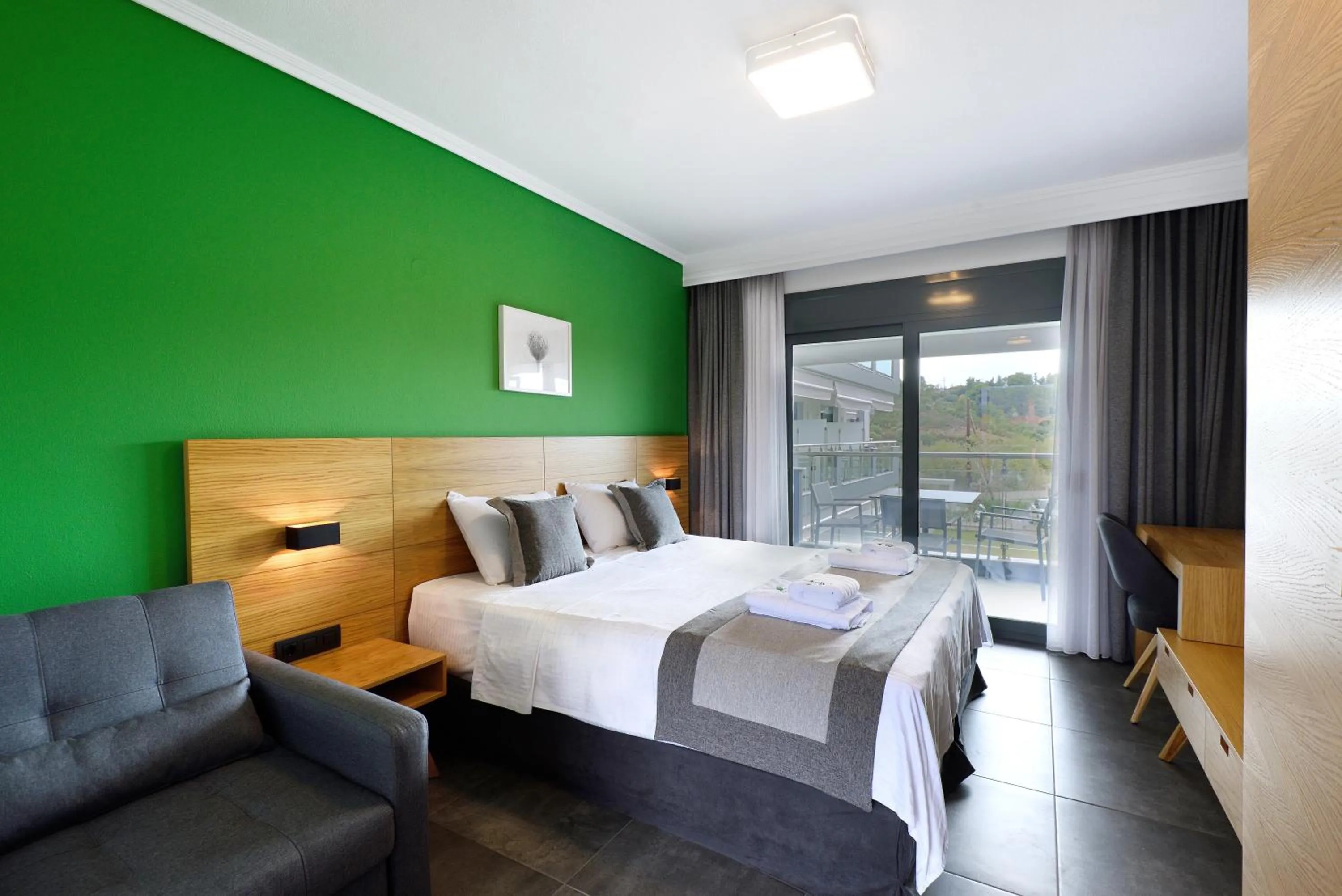 Botanica Luxury Suites