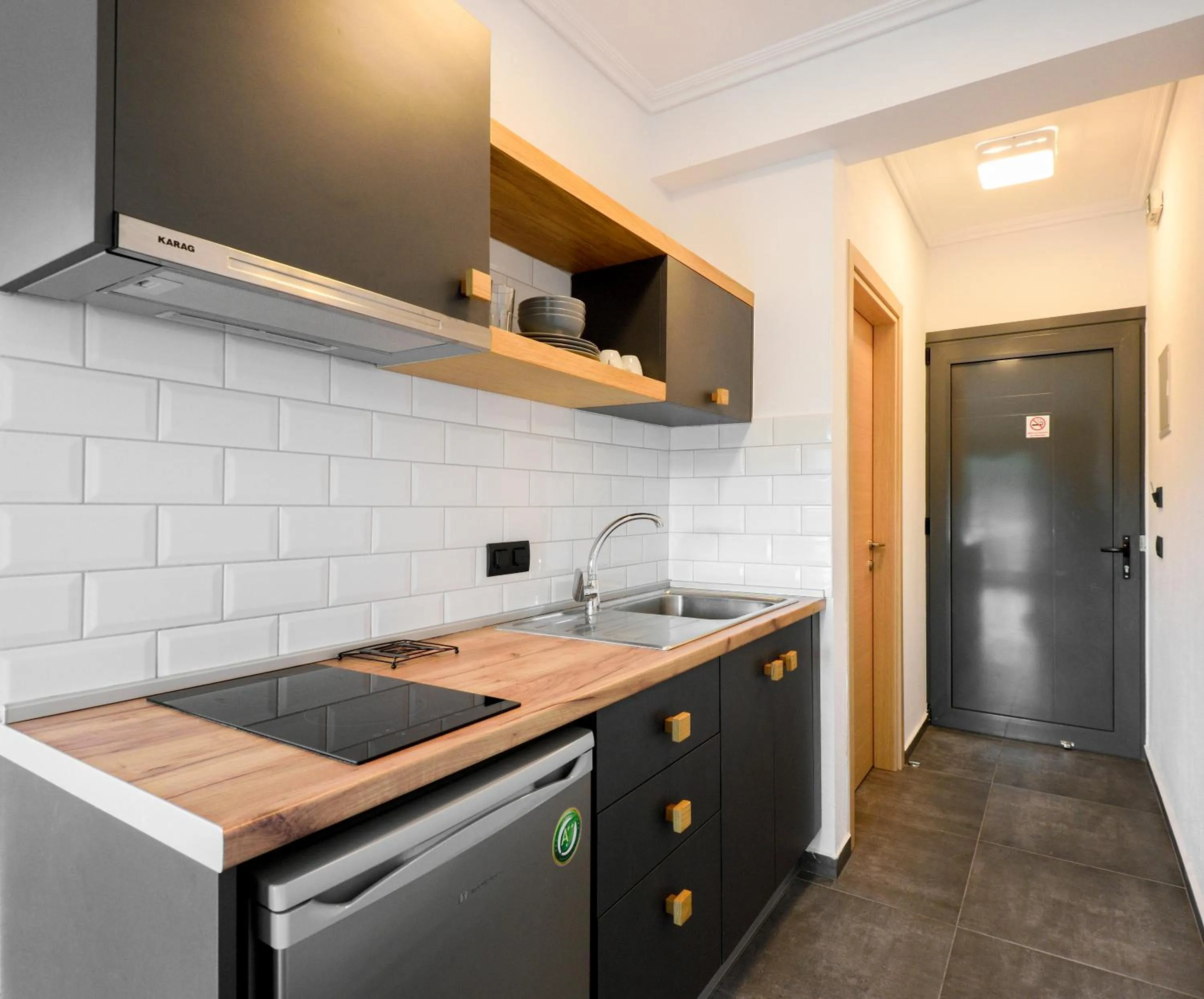 Botanica Luxury Suites