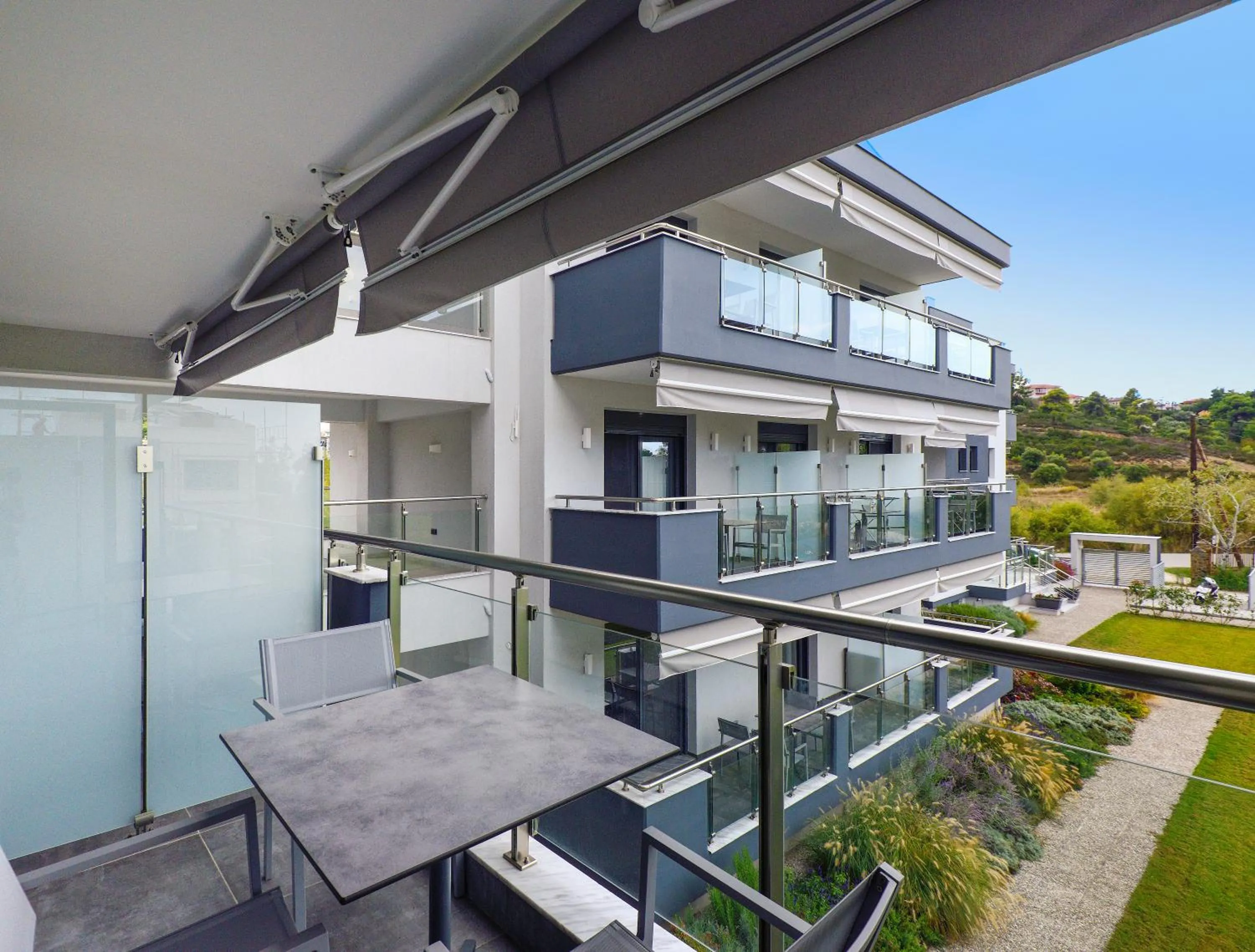 Botanica Luxury Suites