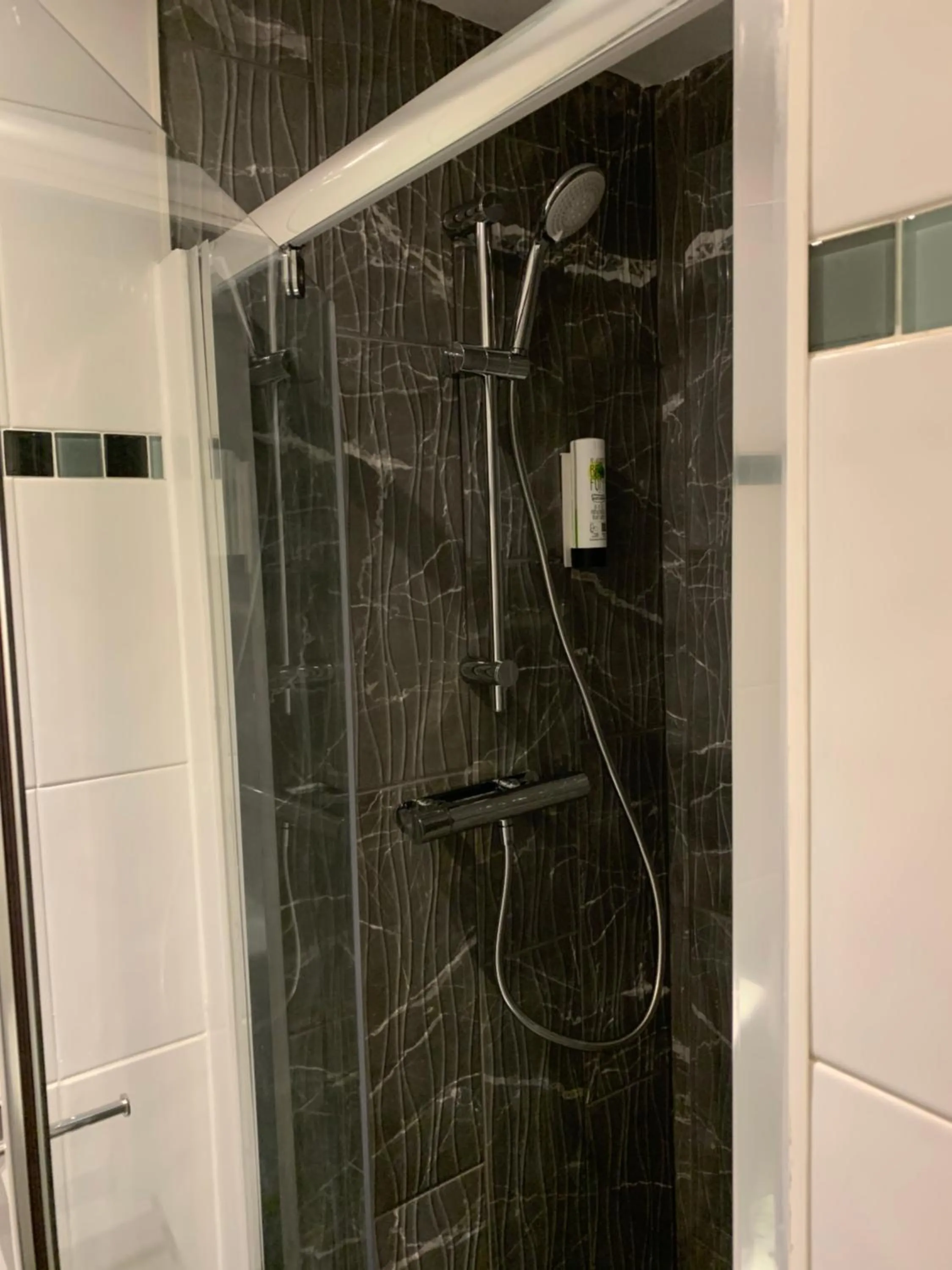 Bathroom in The Chestnuts