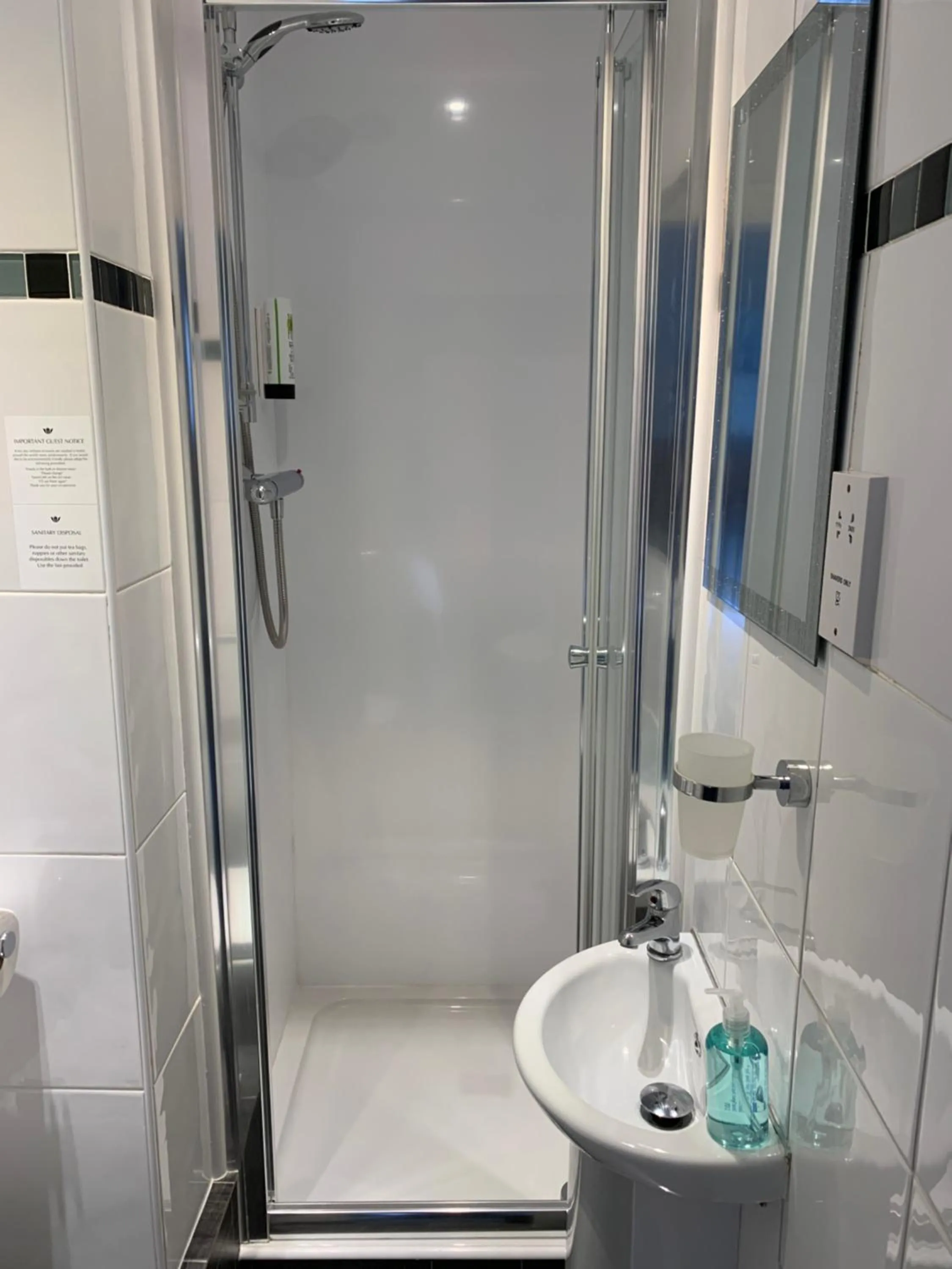Bathroom in The Chestnuts
