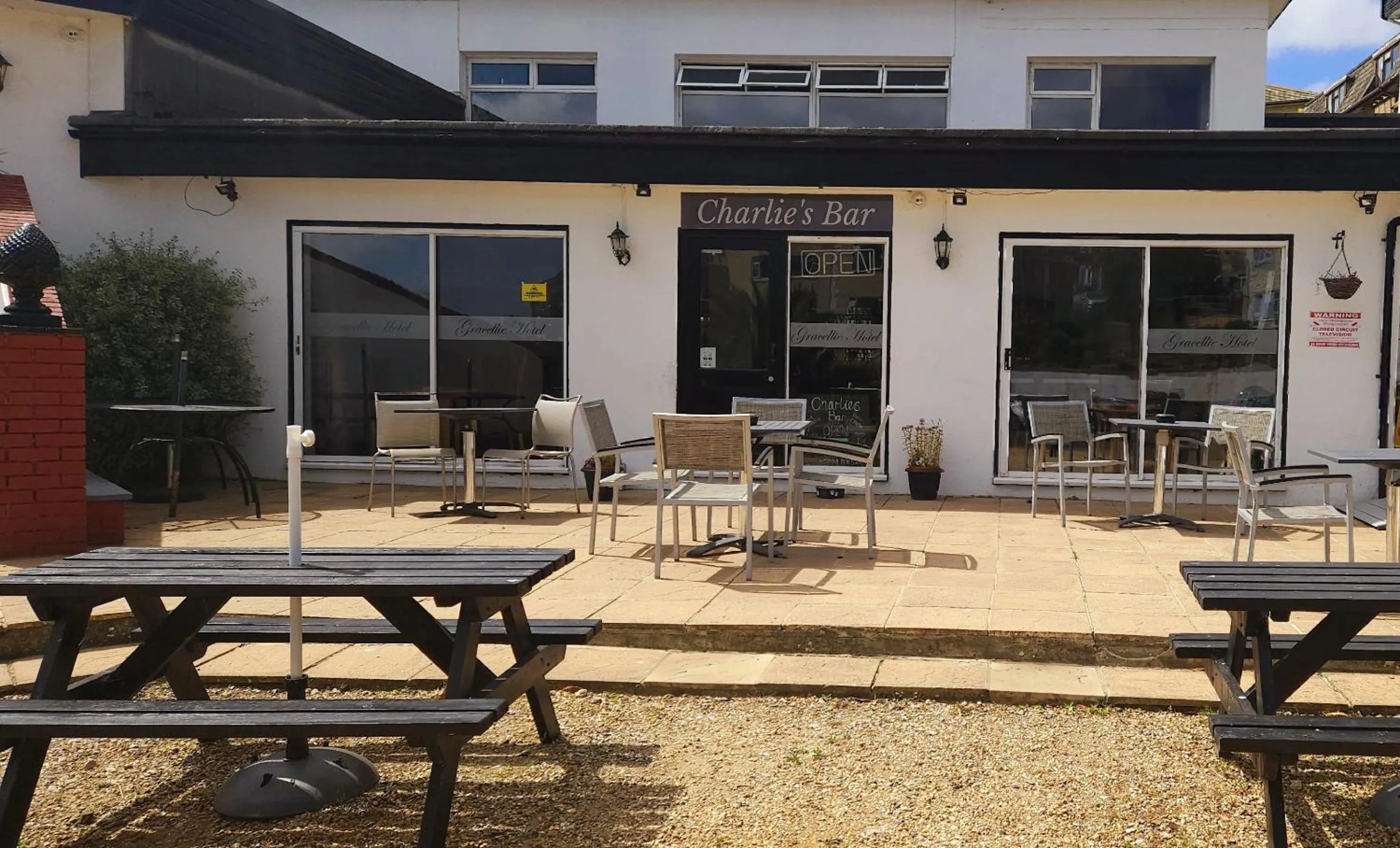 Lounge or bar in Sunrise Hotel