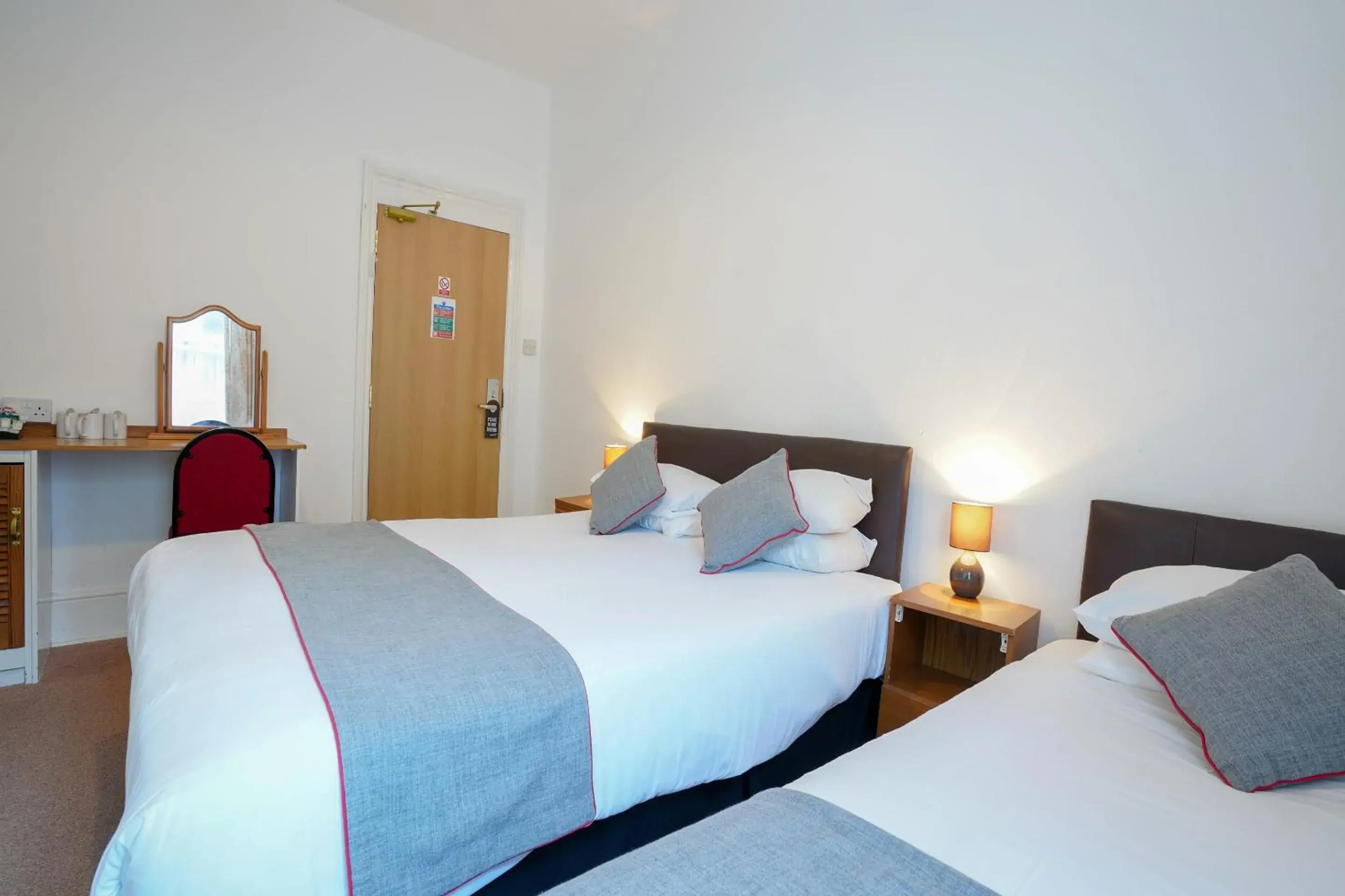 Bedroom, Bed in OYO Shanklin Beach Hotel Bedroom, Bed in OYO Shanklin Beach Hotel