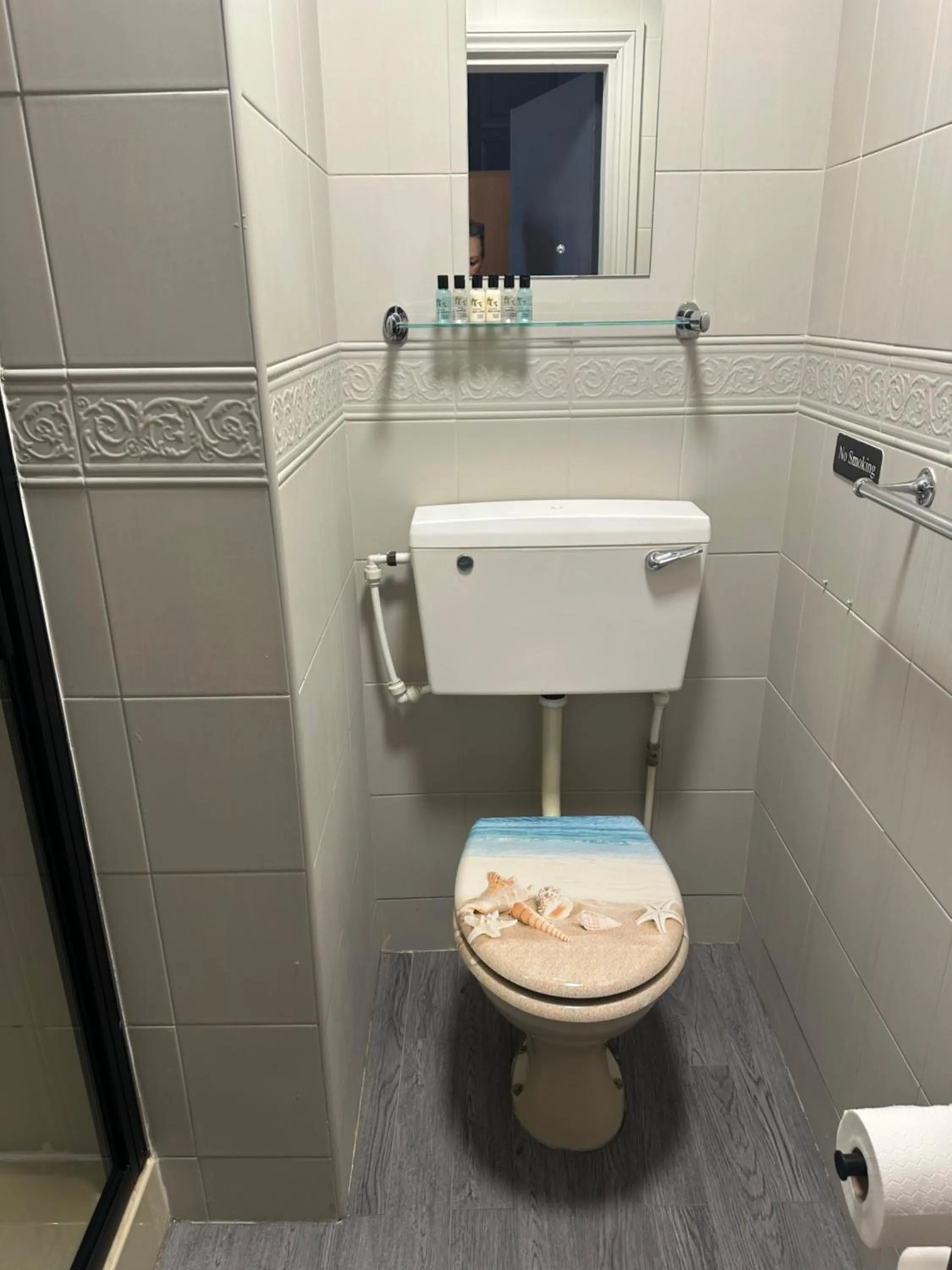 Bathroom in The Q Hotel