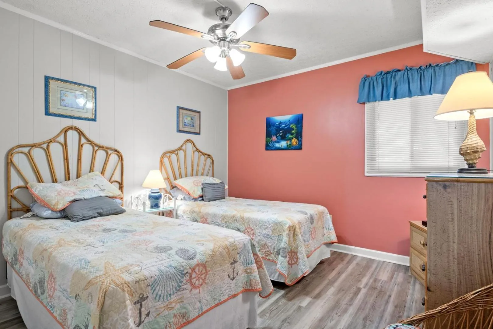 Bed in Mariners Cove 227 C