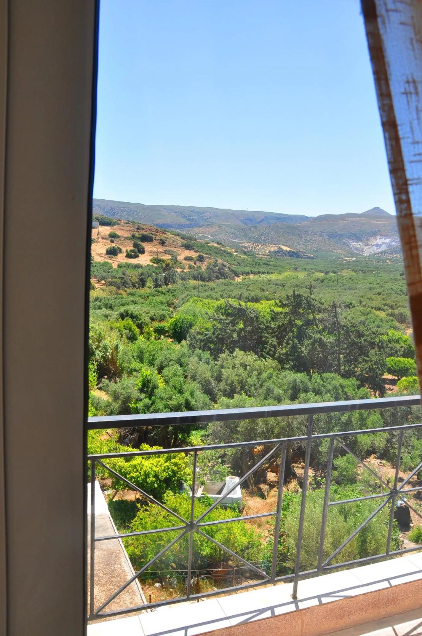 Balcony/Terrace in Vai Rent Rooms