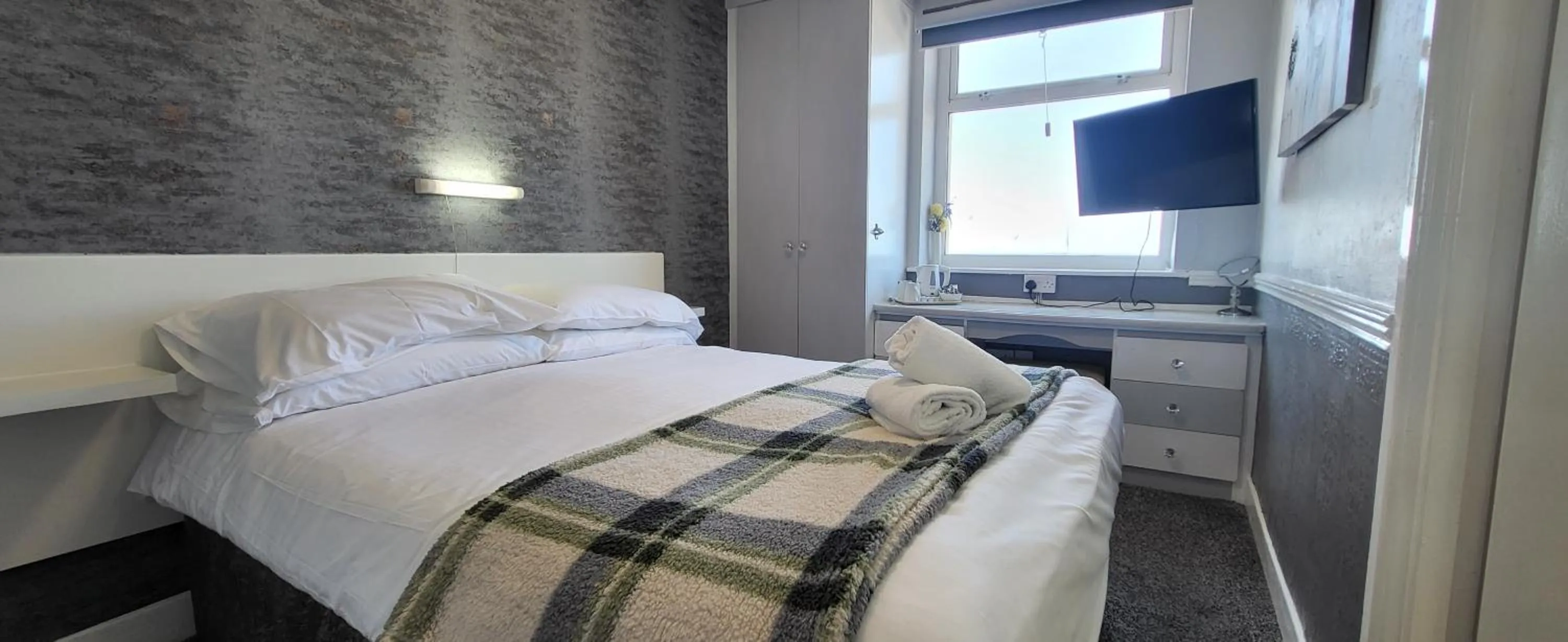 Bed in The Blenheim Mount Hotel