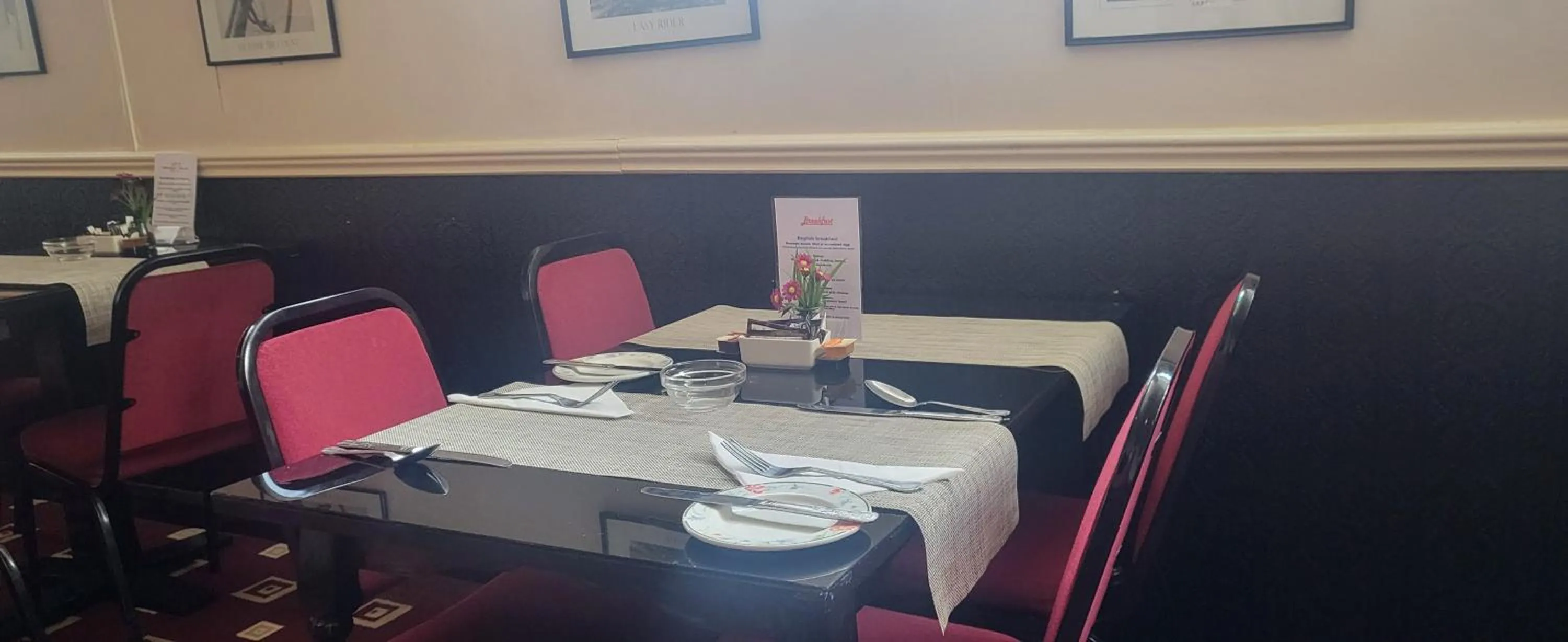 Restaurant/places to eat in The Blenheim Mount Hotel