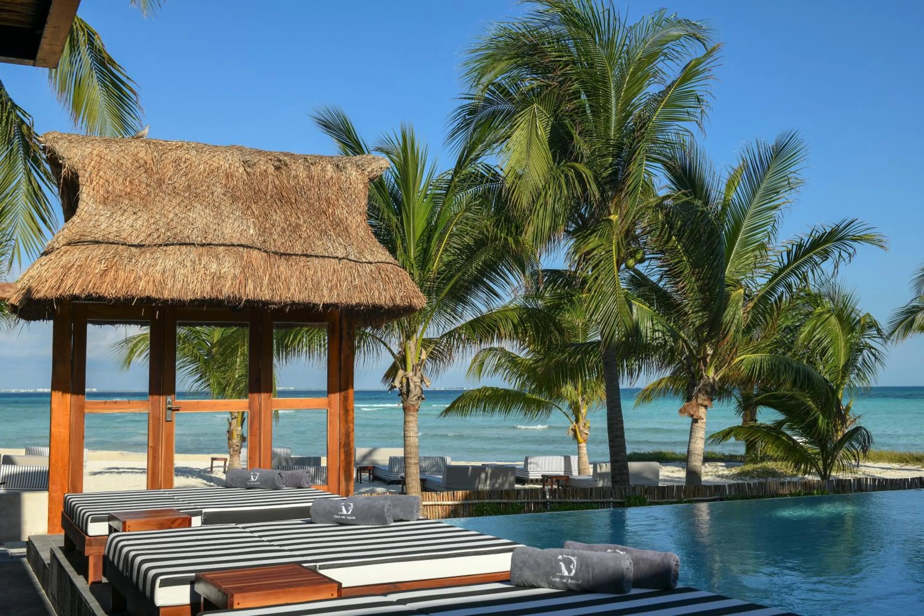 Pool view in Casa del Jaguar Beach Hotel