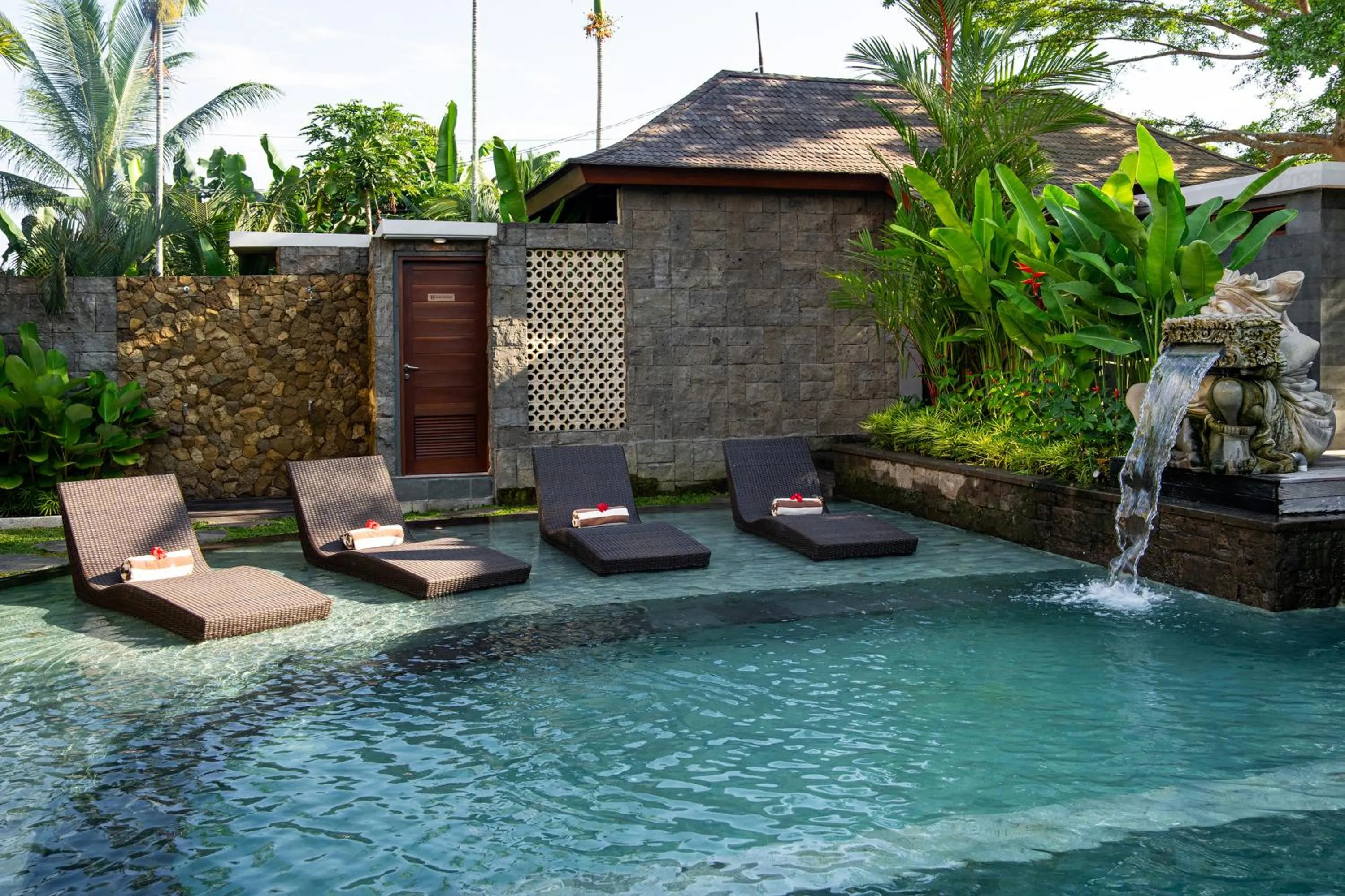 Swimming pool in Puri Andong Villa