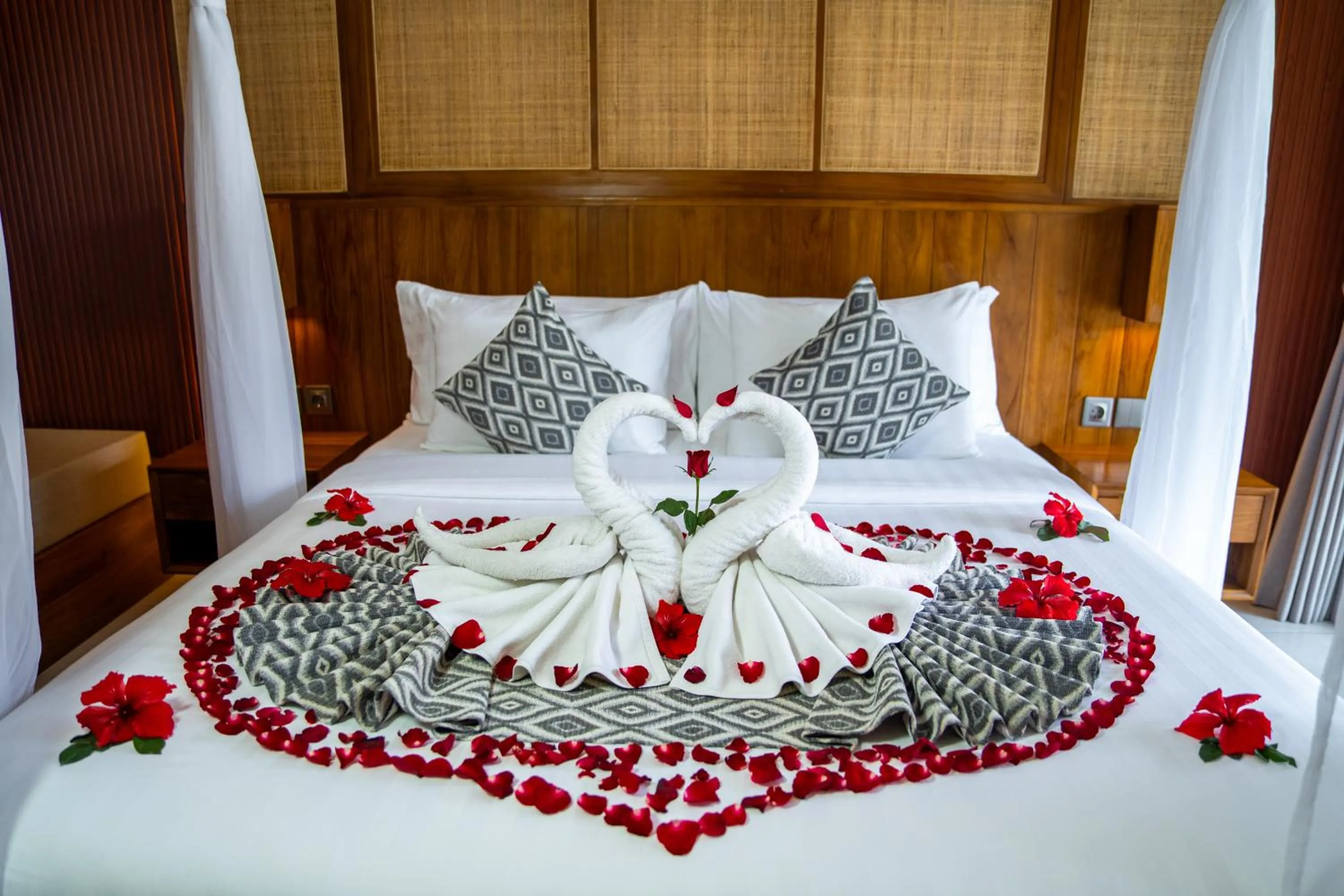 Bed in Puri Andong Villa