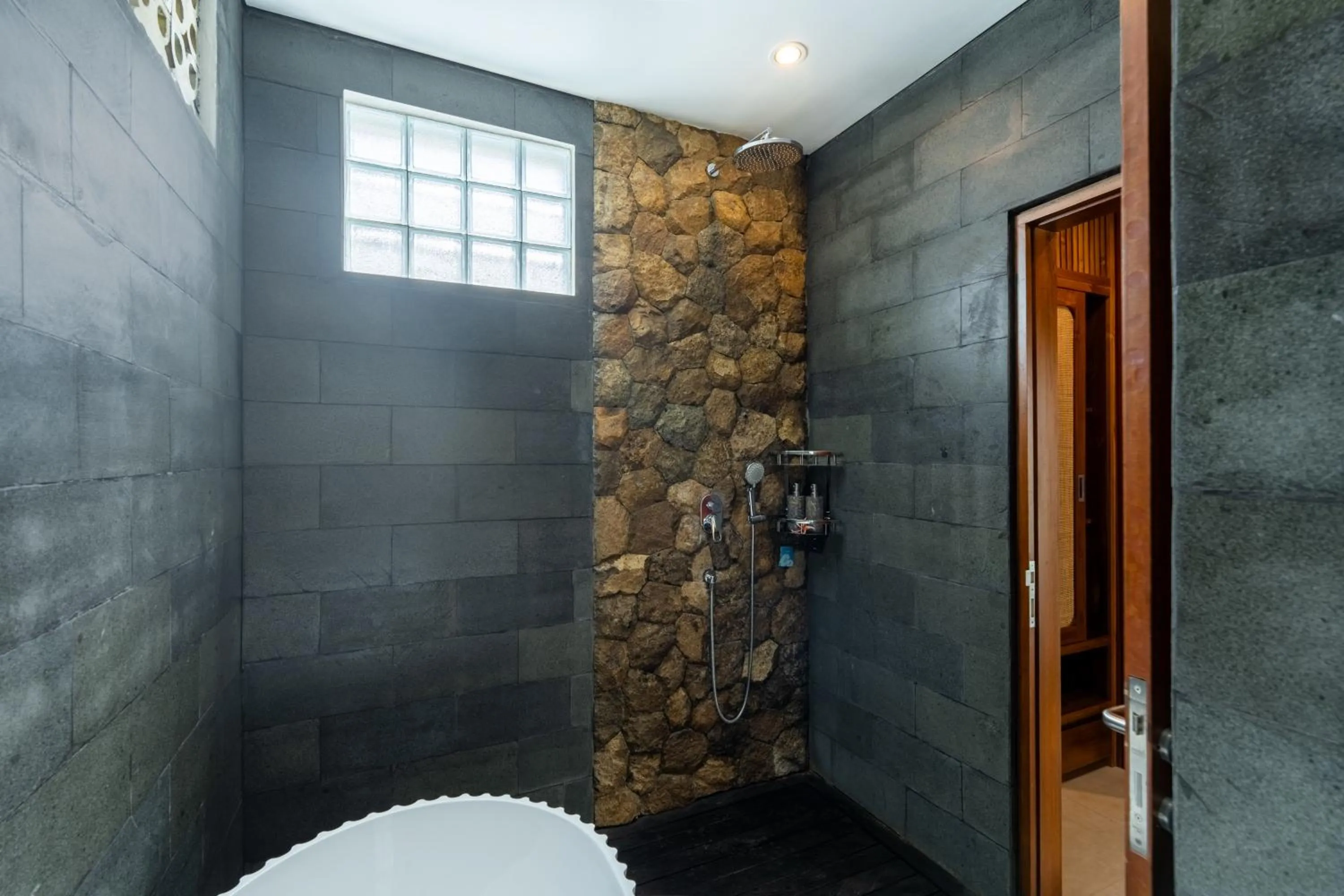 Bathroom in Puri Andong Villa