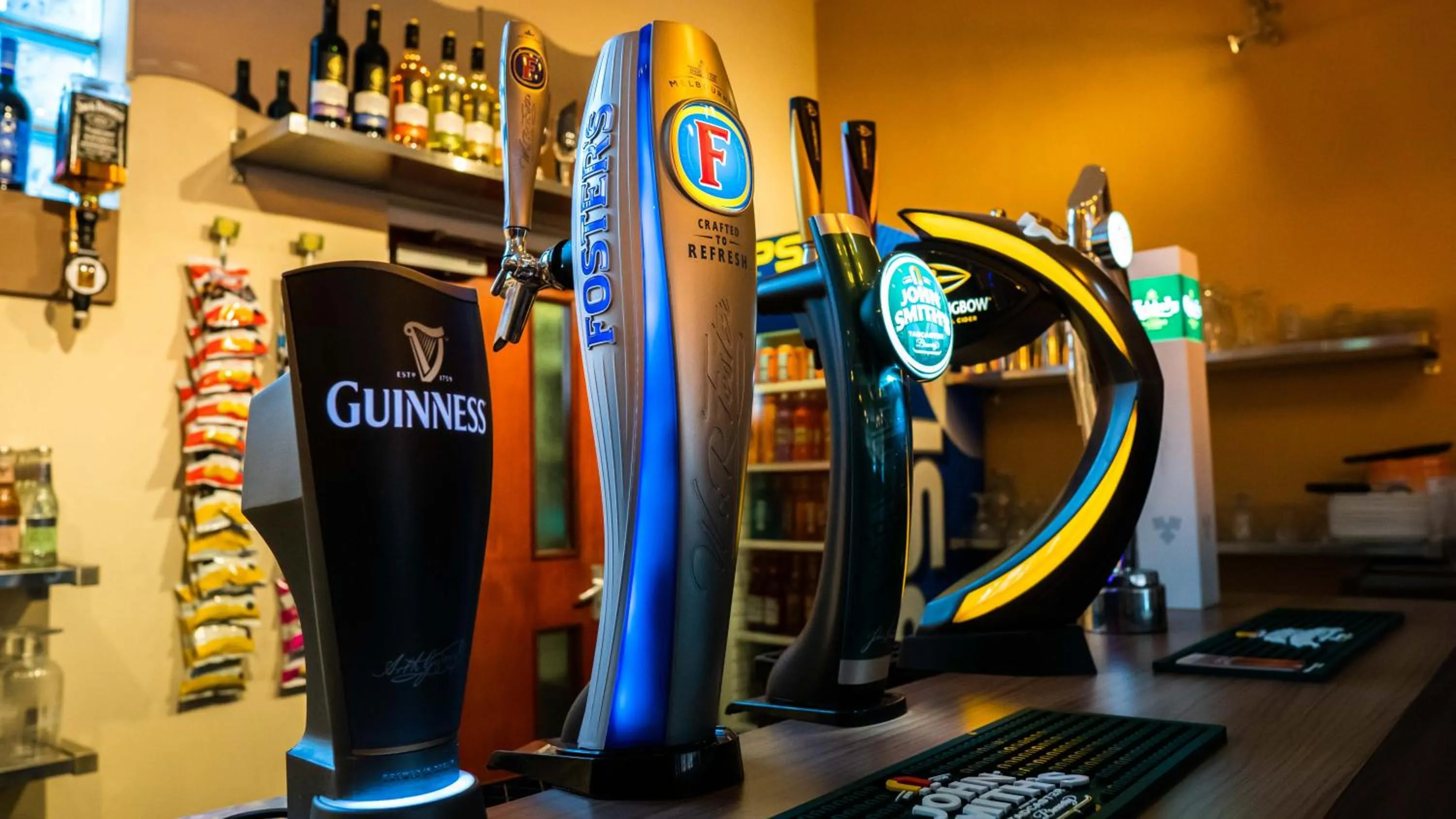 Dining area in Dutchman Hotel