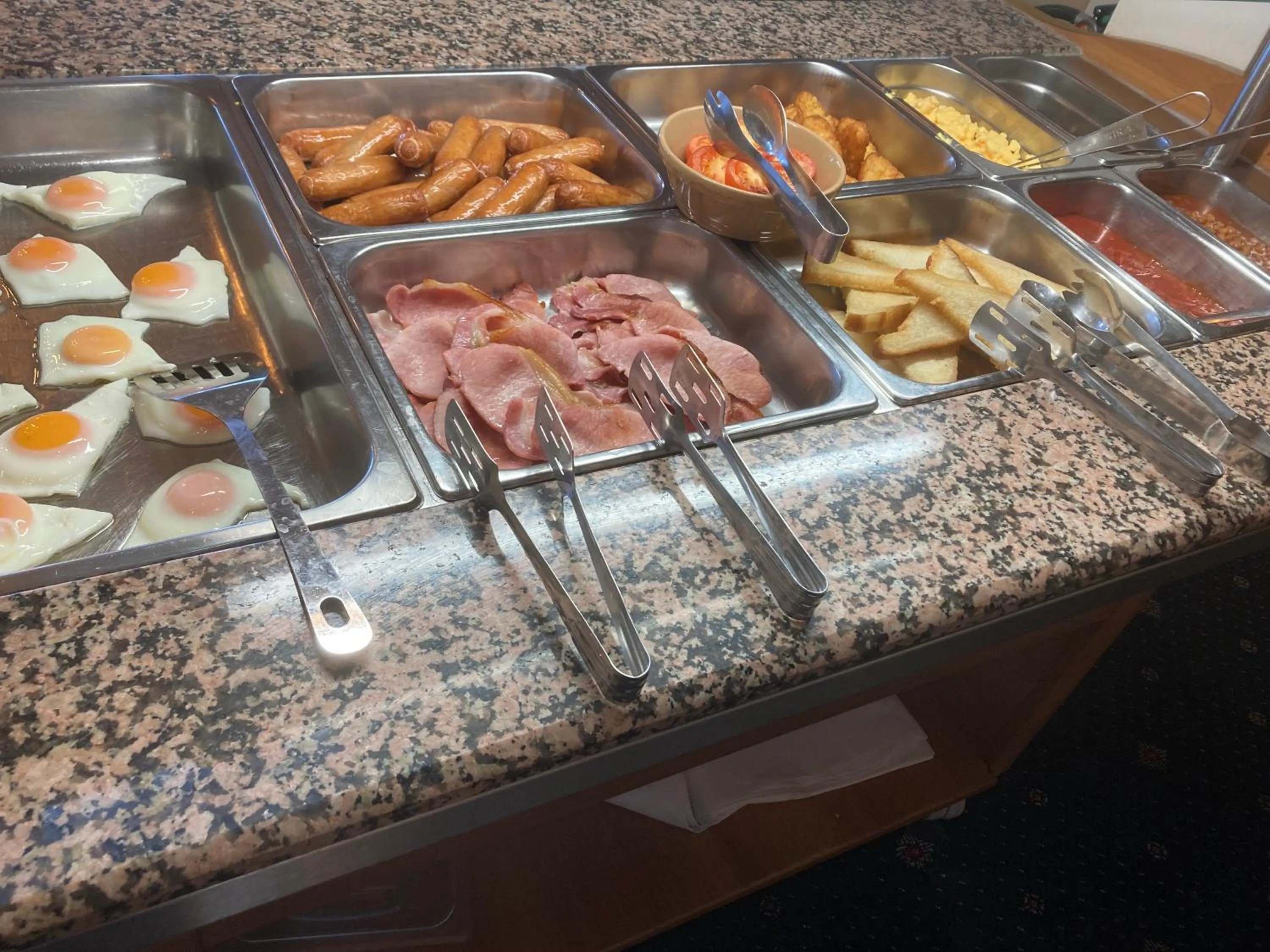 Breakfast in Dutchman Hotel