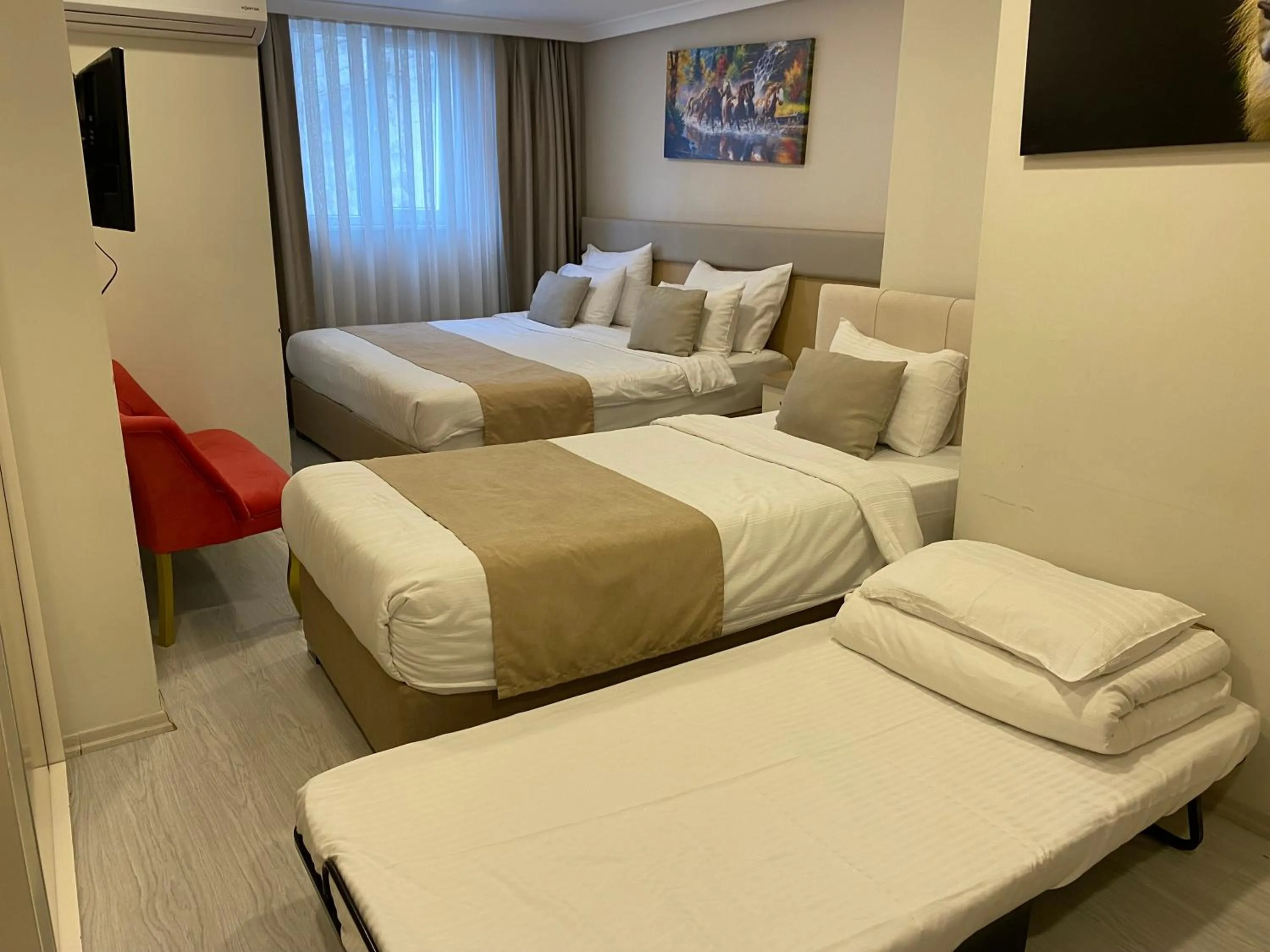 Bedroom, Bed in Şimal Hotel