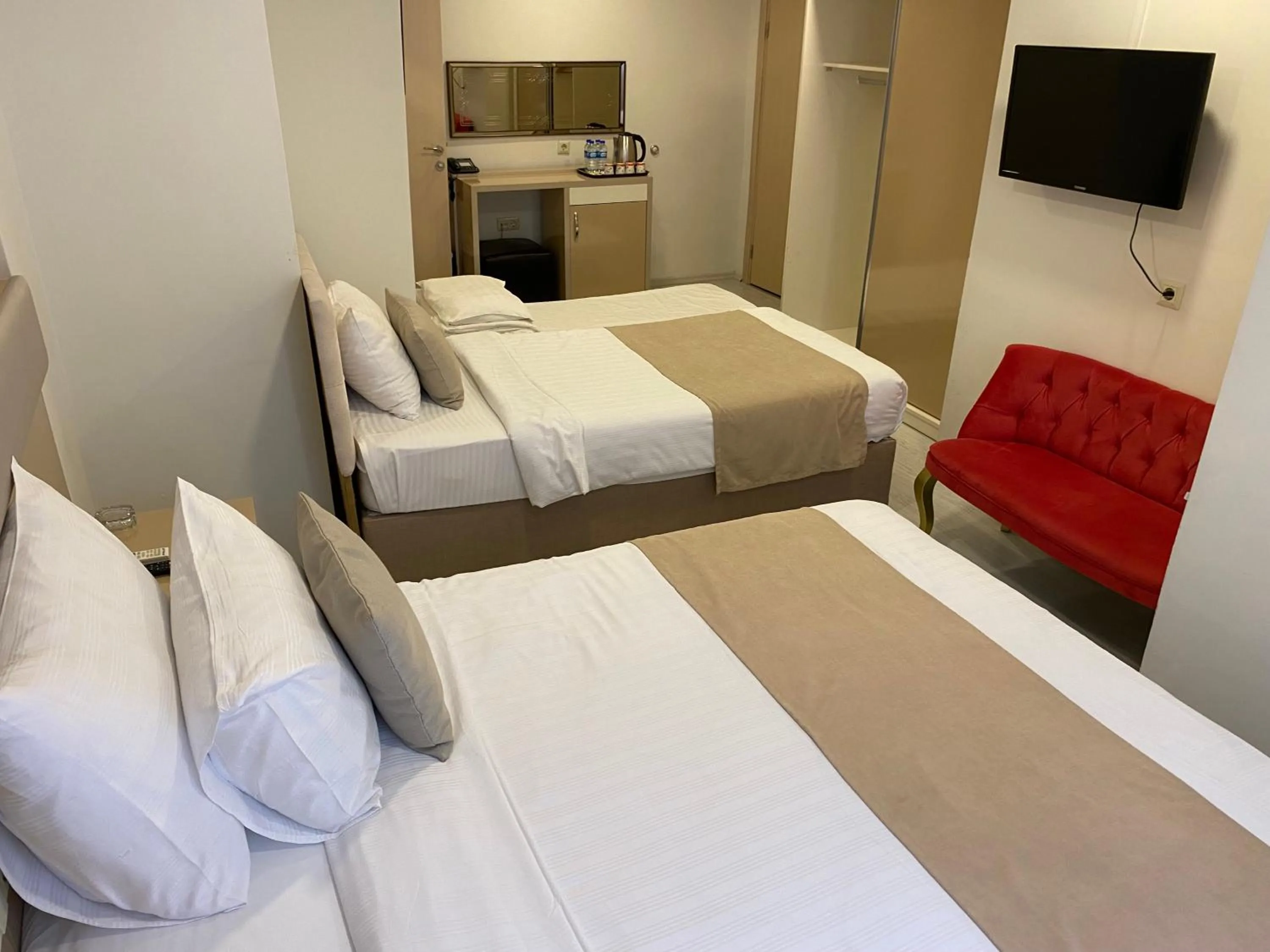 Photo of the whole room, Bed in Şimal Hotel