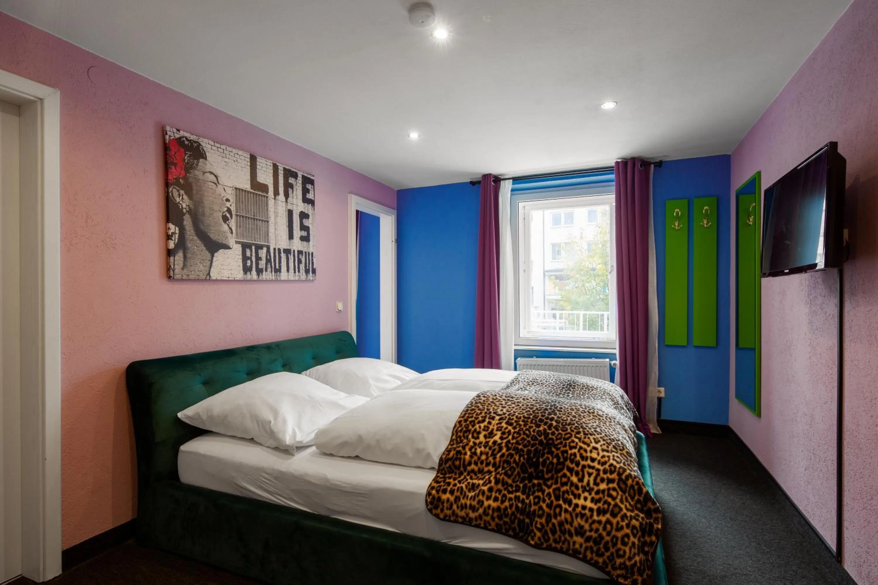 Bed in SmartHotel Flamingo Self check-in