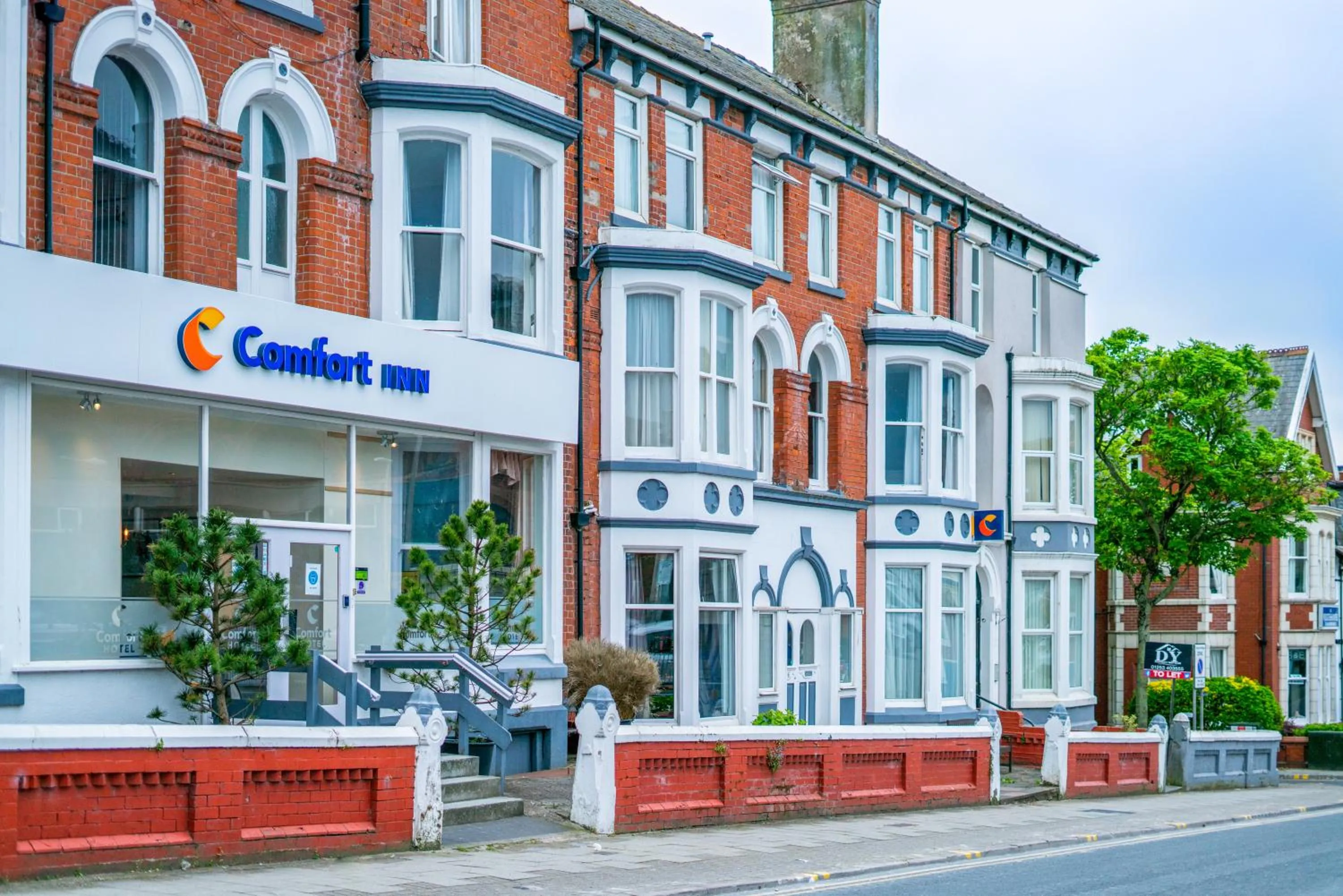 Property building in Comfort Inn Blackpool Gresham