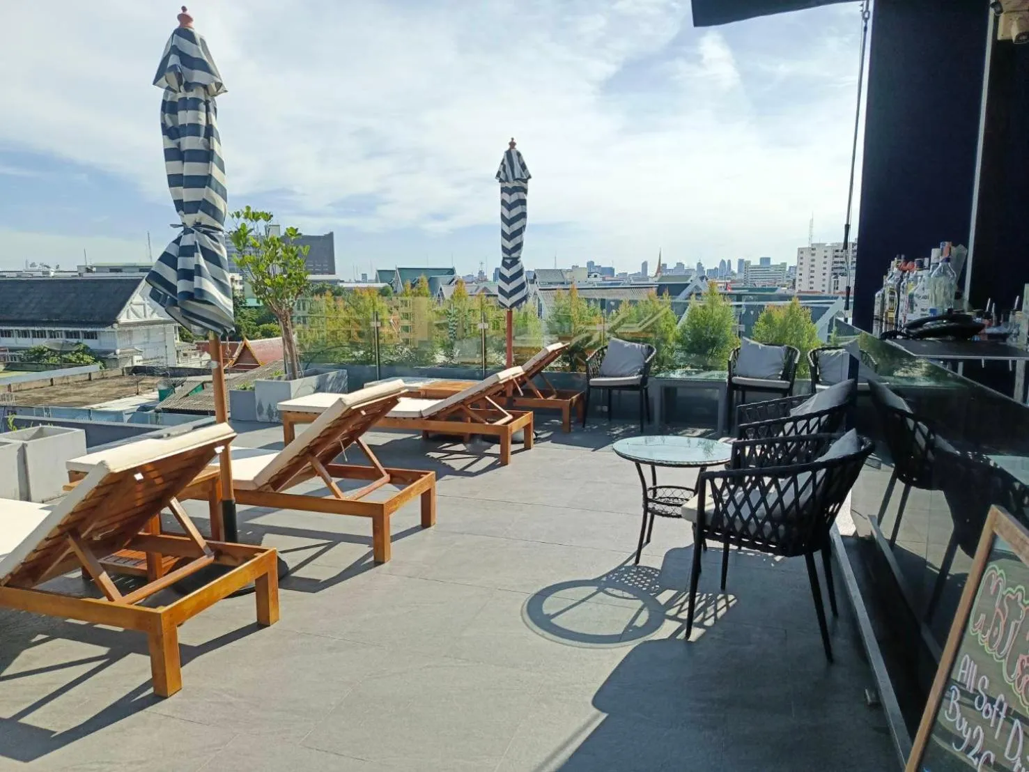 Swimming pool in Ayathorn Bangkok