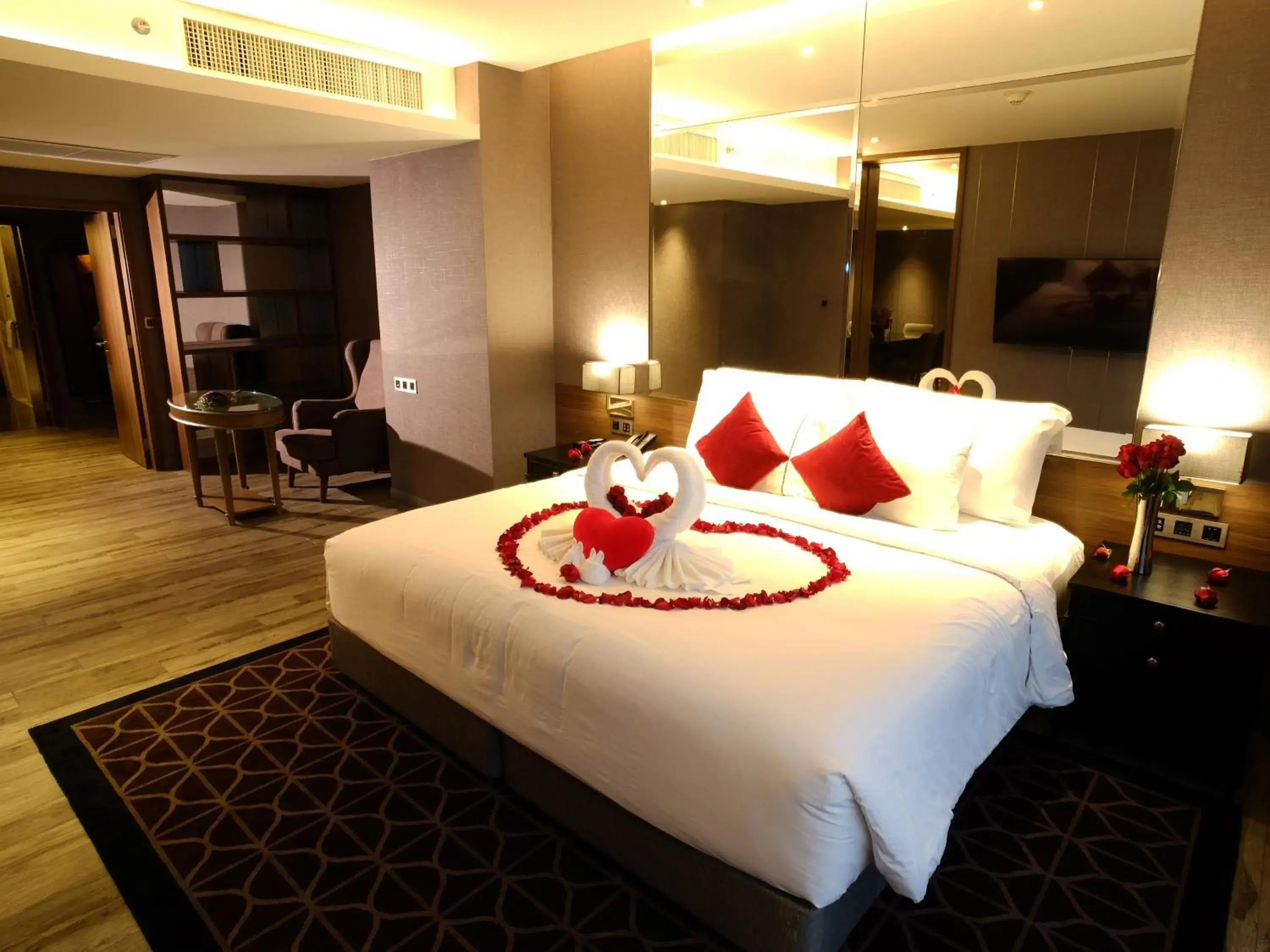 Bedroom, Bed in Ayathorn Bangkok Bedroom, Bed in Ayathorn Bangkok