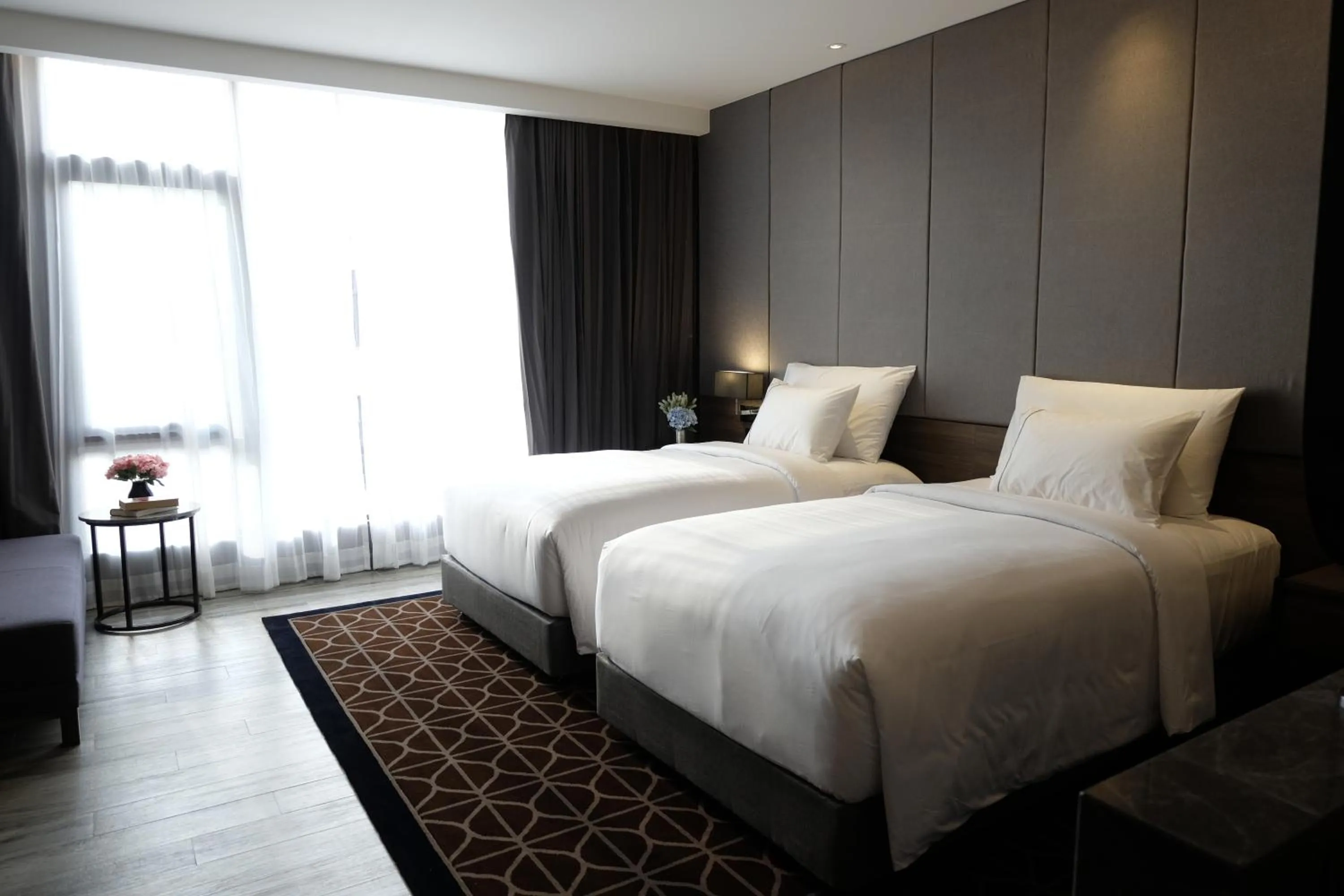 Superior Twin Room in Ayathorn Bangkok