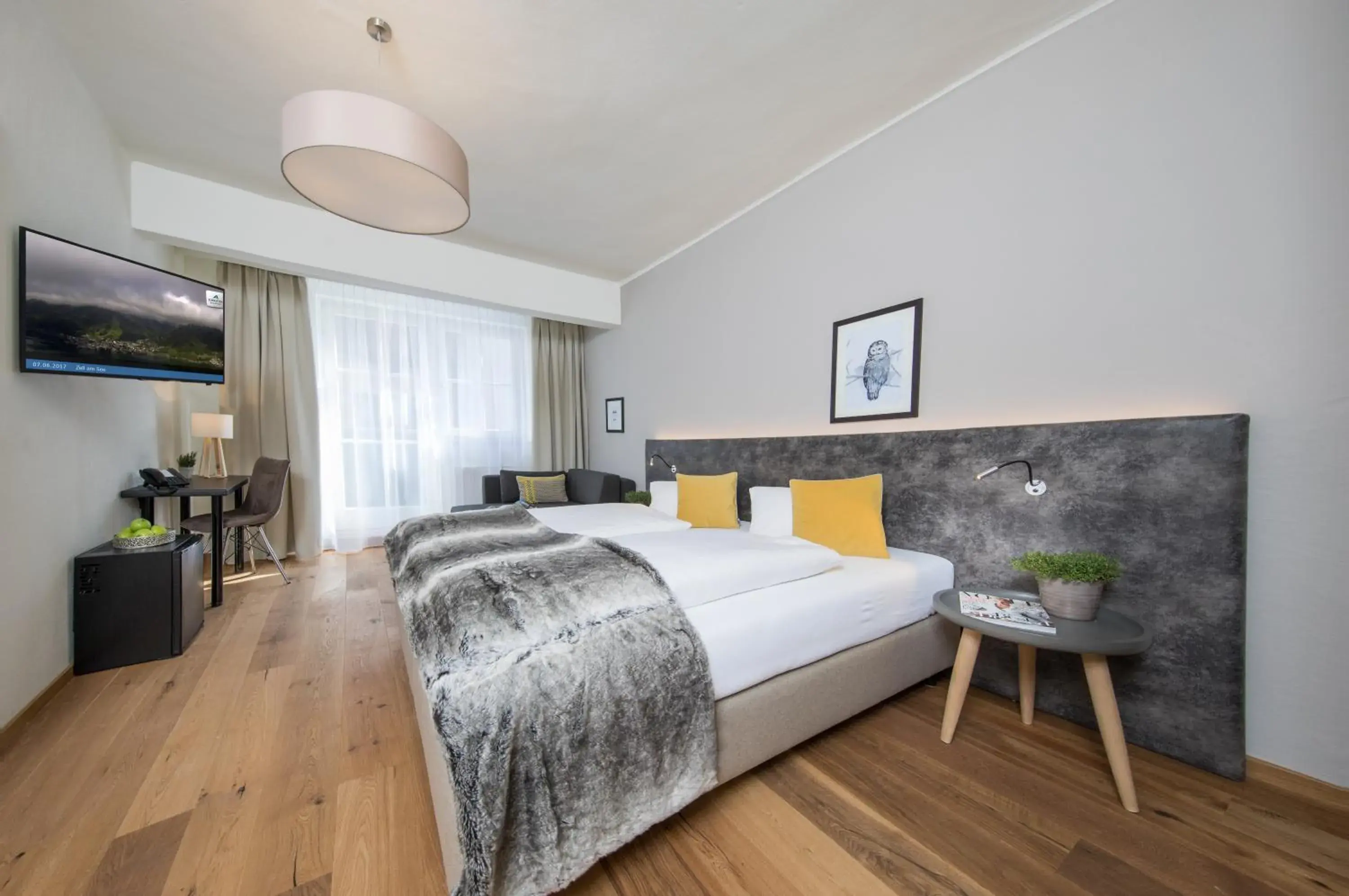 Photo of the whole room, Bed in HEITZMANN - Hotel & Rooftop Photo of the whole room, Bed in HEITZMANN - Hotel & Rooftop