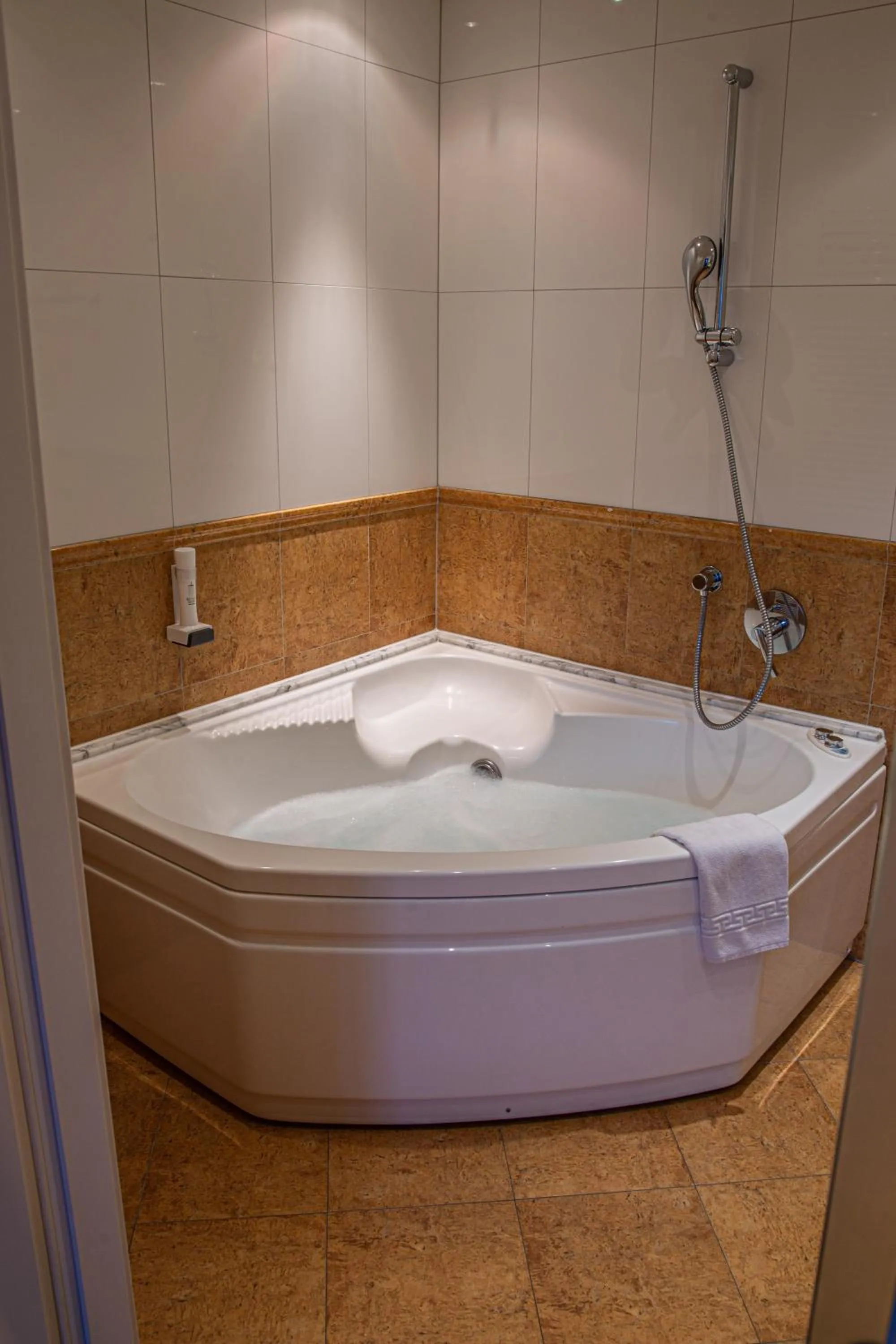 HEITZMANN - Hotel & Rooftop