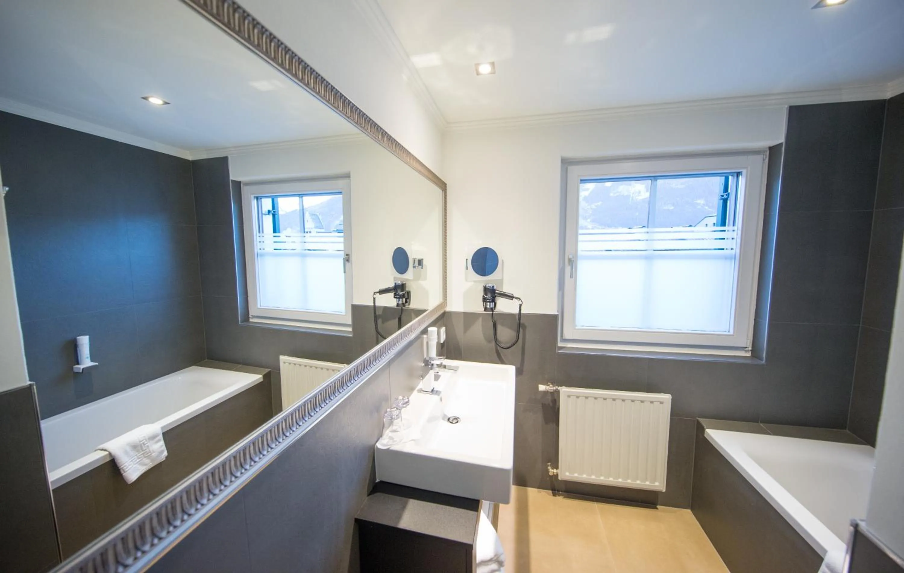 Bathroom in HEITZMANN - Hotel & Rooftop