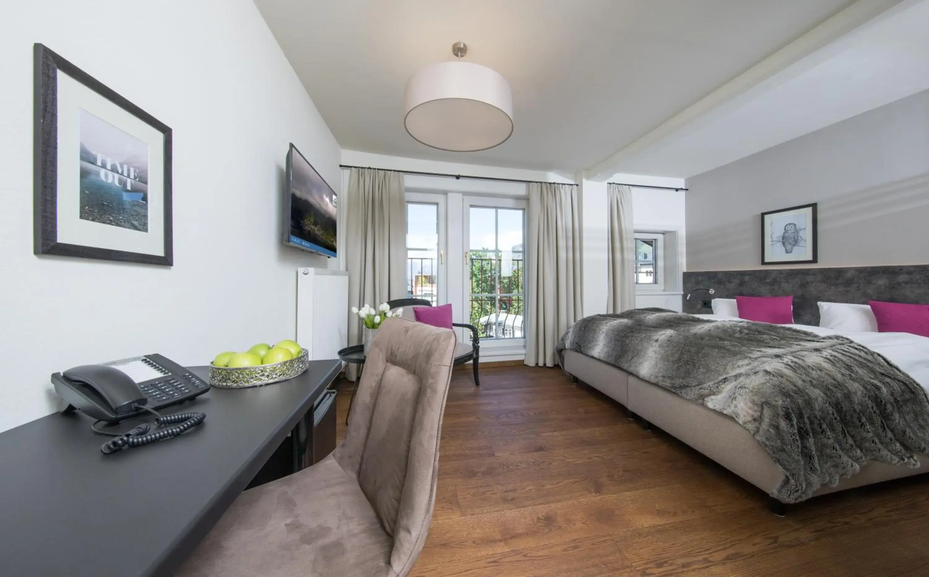 Photo of the whole room, Bed in HEITZMANN - Hotel & Rooftop Photo of the whole room, Bed in HEITZMANN - Hotel & Rooftop