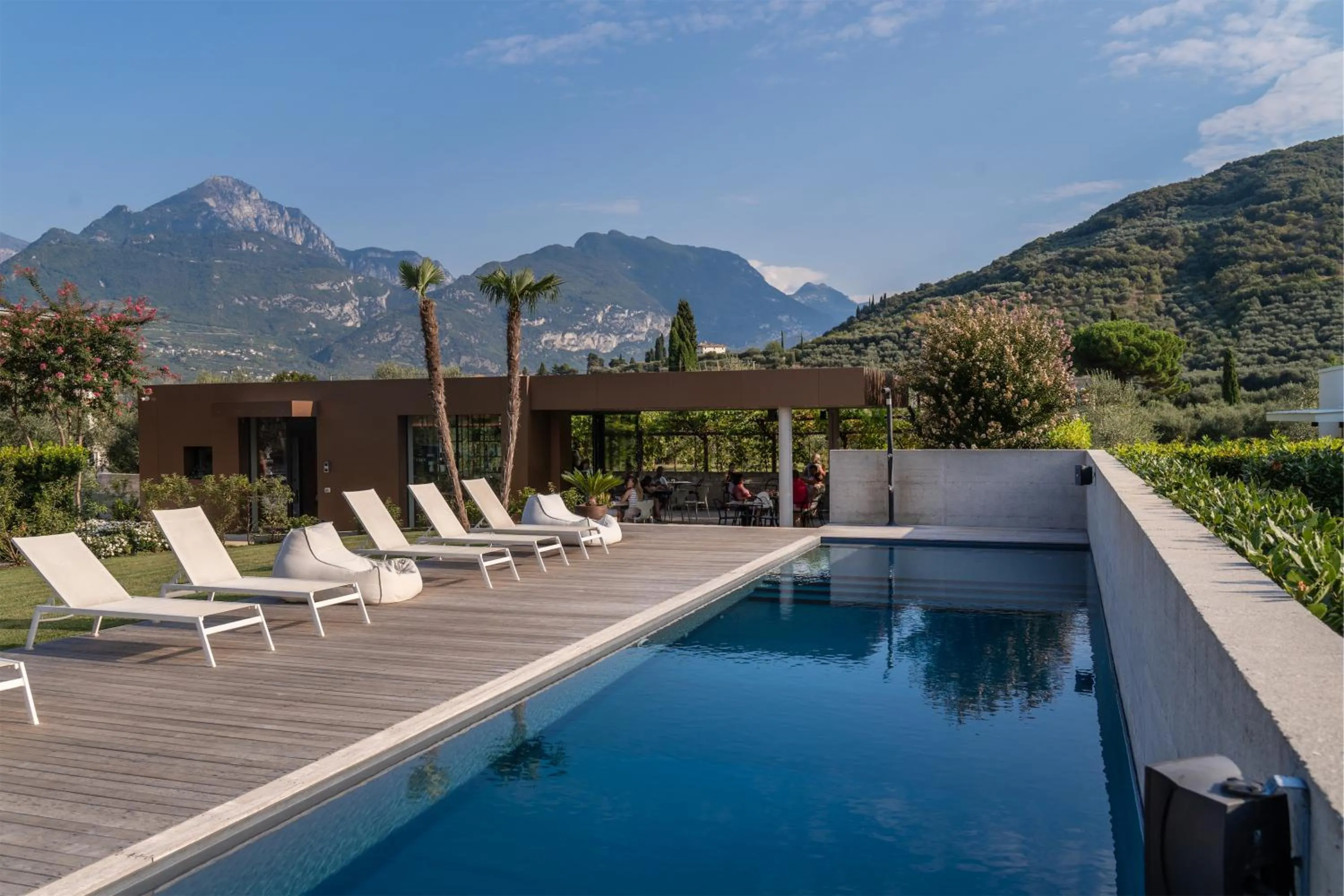 OLEEVA Garda Living - Adults Only