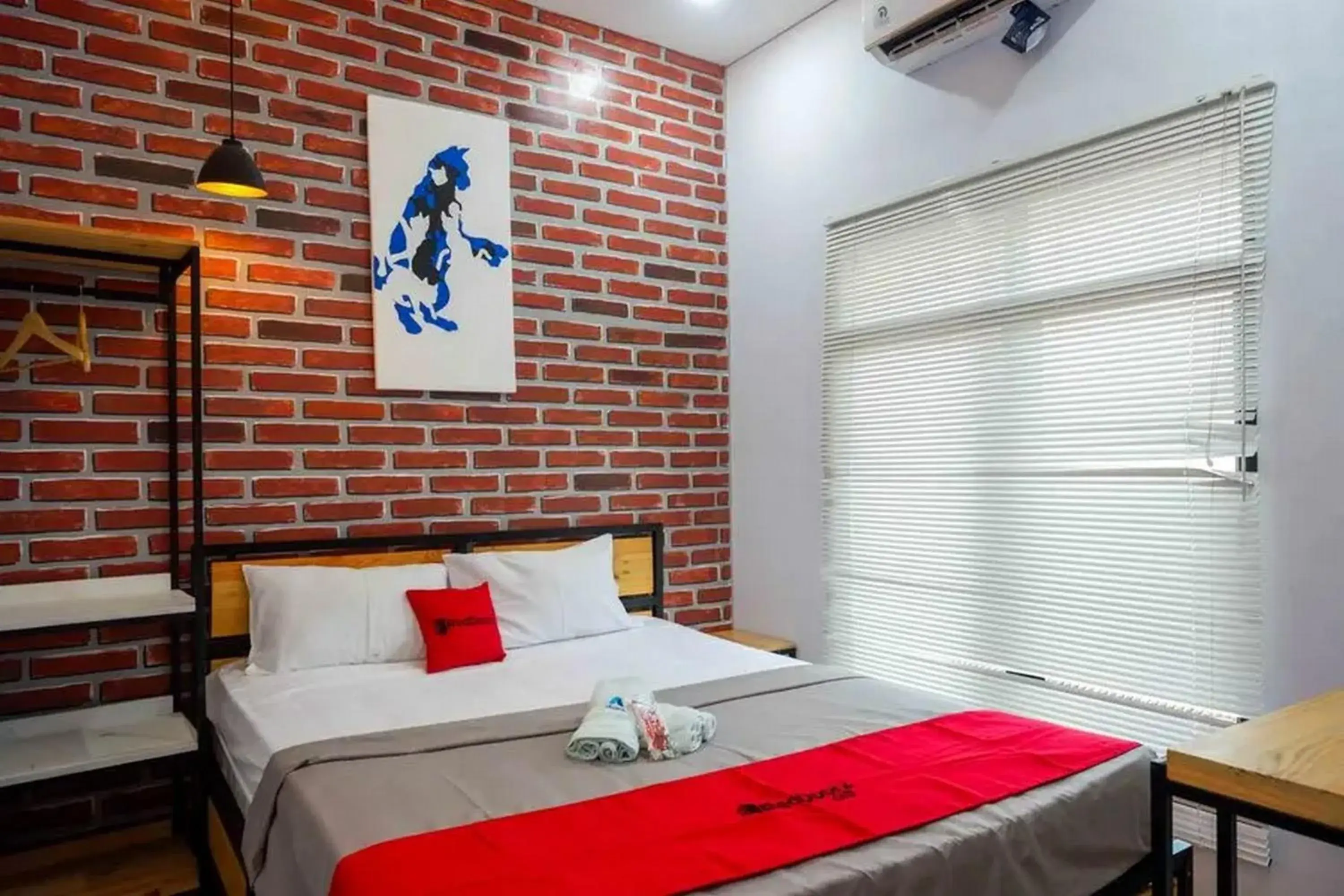 Bed in RedDoorz near Universitas Muhammadiyah Purwokerto 2 Bed in RedDoorz near Universitas Muhammadiyah Purwokerto 2