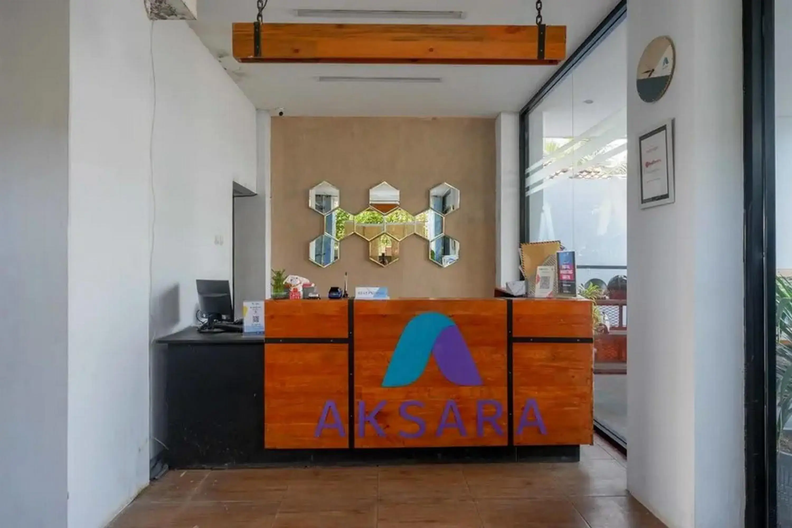 Lobby or reception in RedDoorz near Universitas Muhammadiyah Purwokerto 2 Lobby or reception in RedDoorz near Universitas Muhammadiyah Purwokerto 2