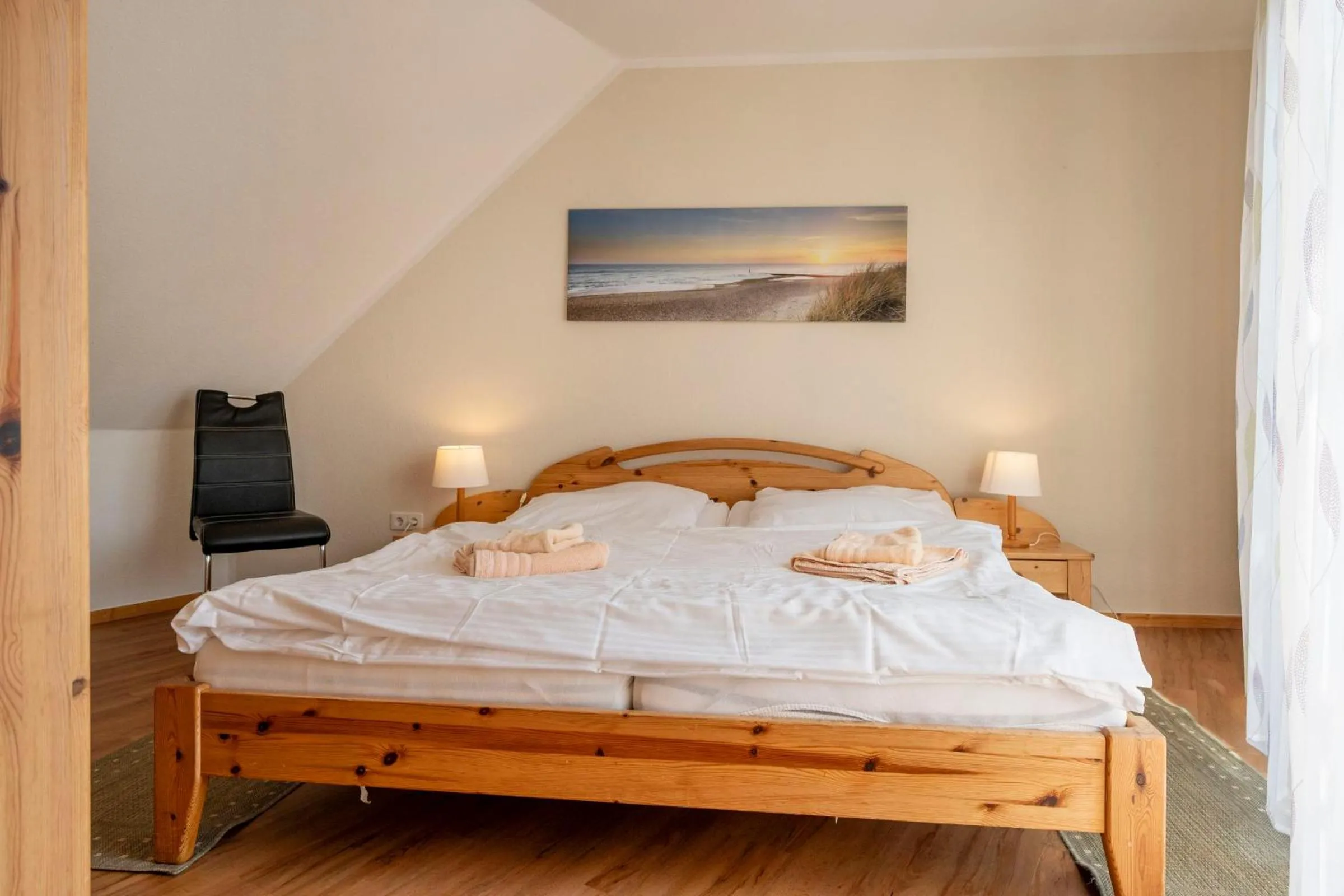 Bedroom, Bed in Ferienpark Freesenbruch Wohnung 2 4 - Familientraum