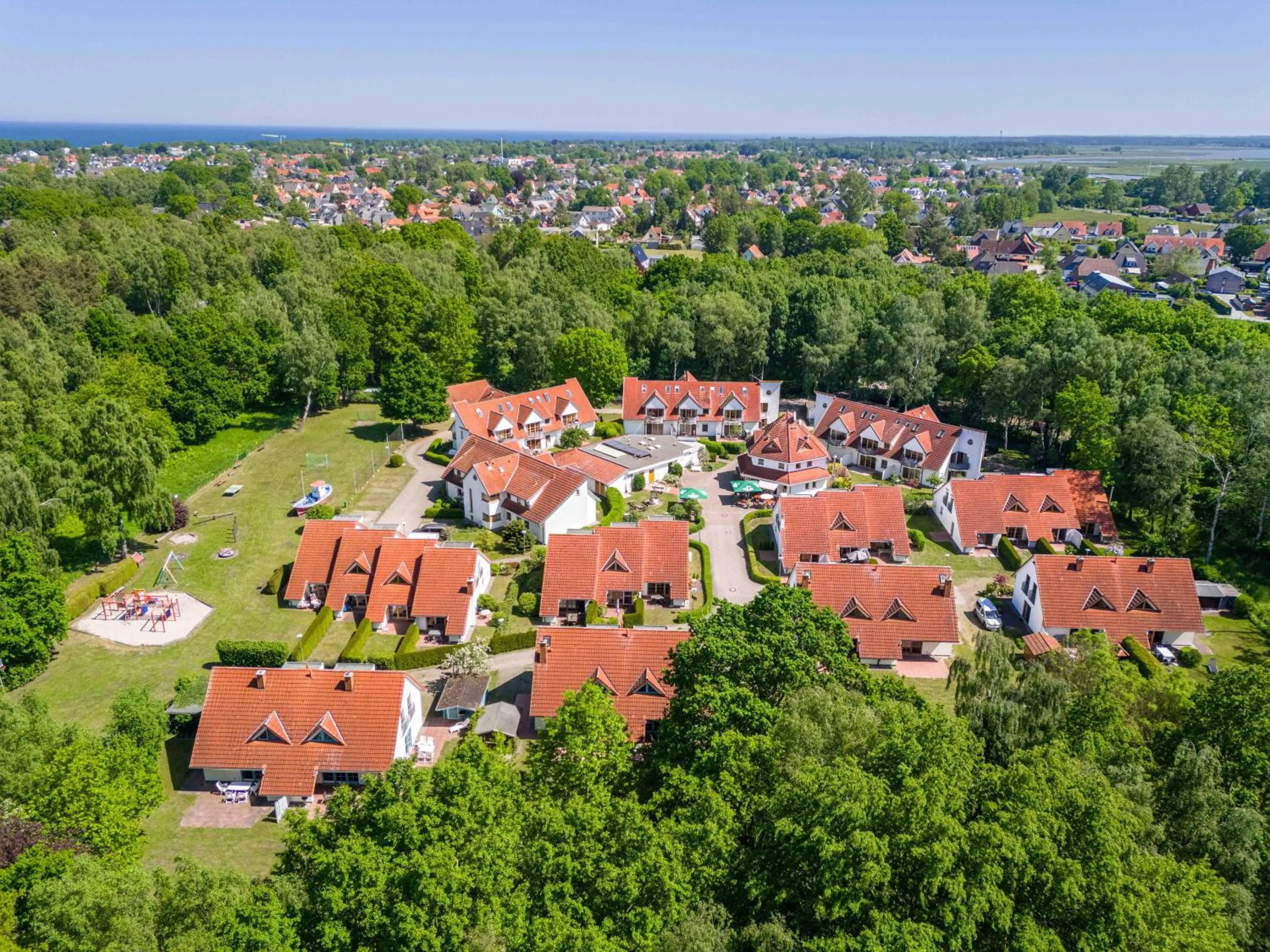 Bird's eye view in Ferienpark Freesenbruch Doppelhaushälfte 12a - Steuerrad
