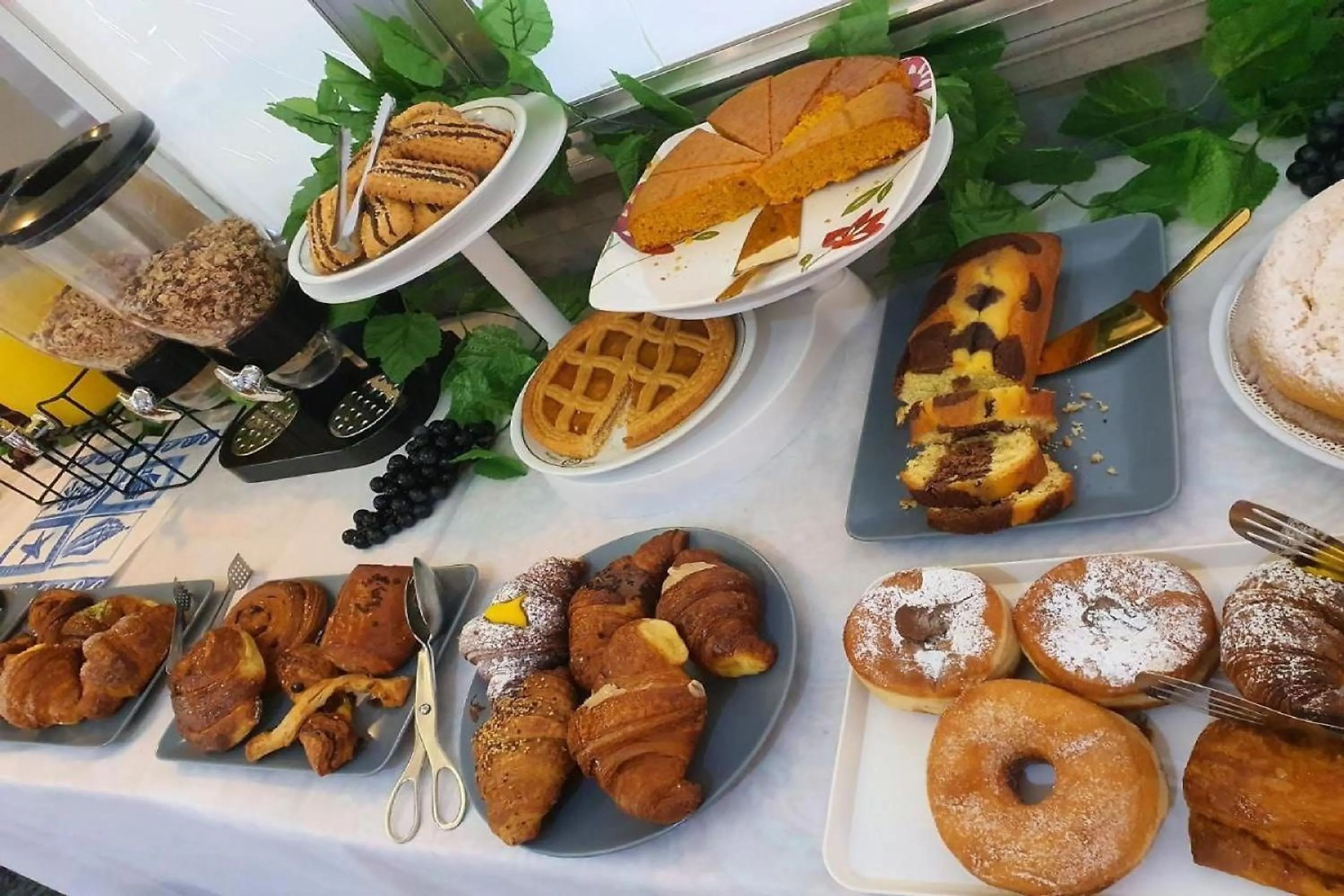 Breakfast in Hotel Bologna