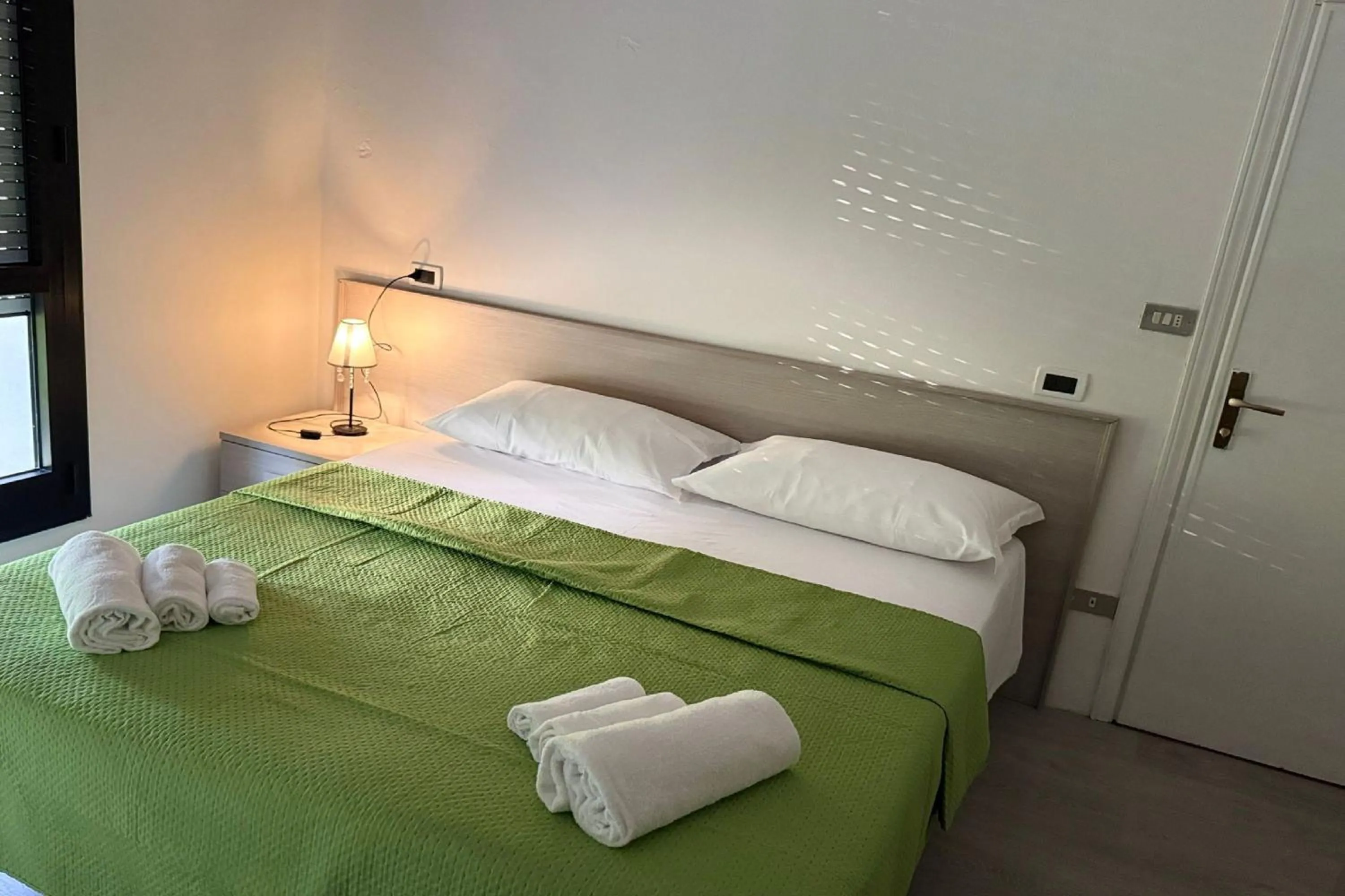 Bedroom, Bed in Hotel Bologna