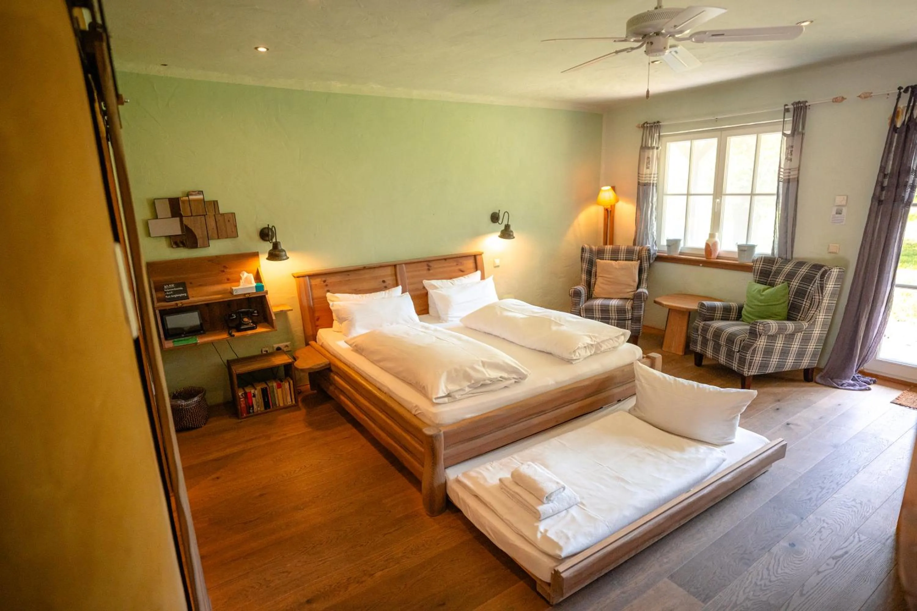 Bed in Hotel Kolonieschänke