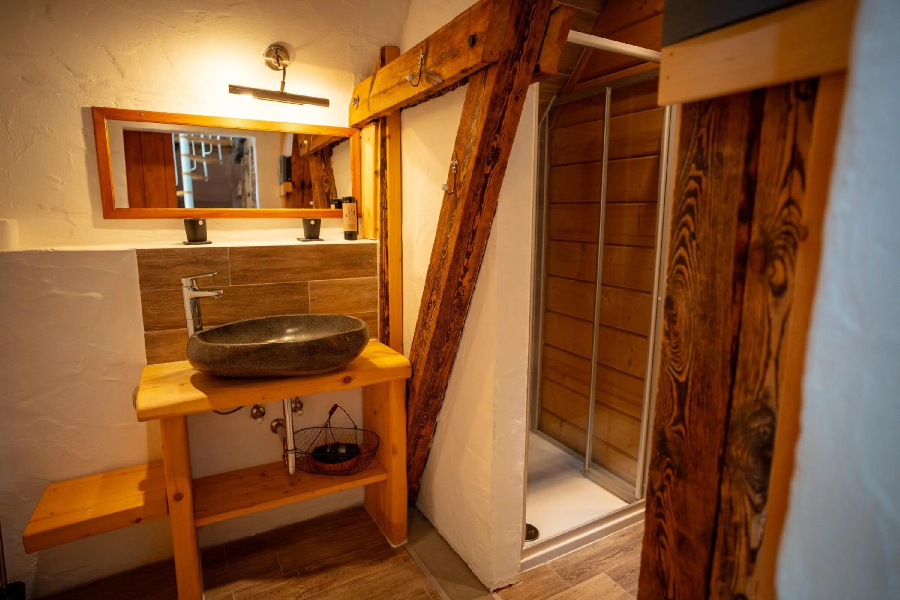 Shower in Hotel Kolonieschänke