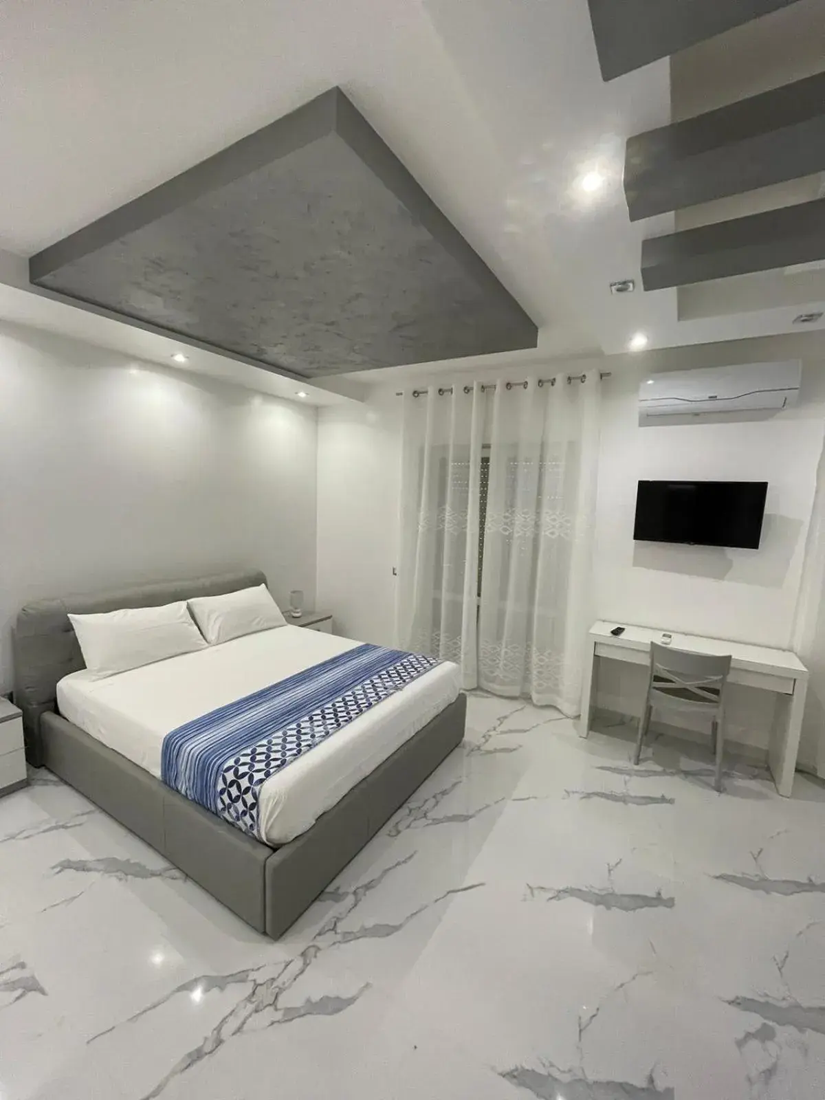 Deluxe Family Room - single occupancy in B&B IL PICCOLO PRINCIPE Deluxe Family Room - single occupancy in B&B IL PICCOLO PRINCIPE