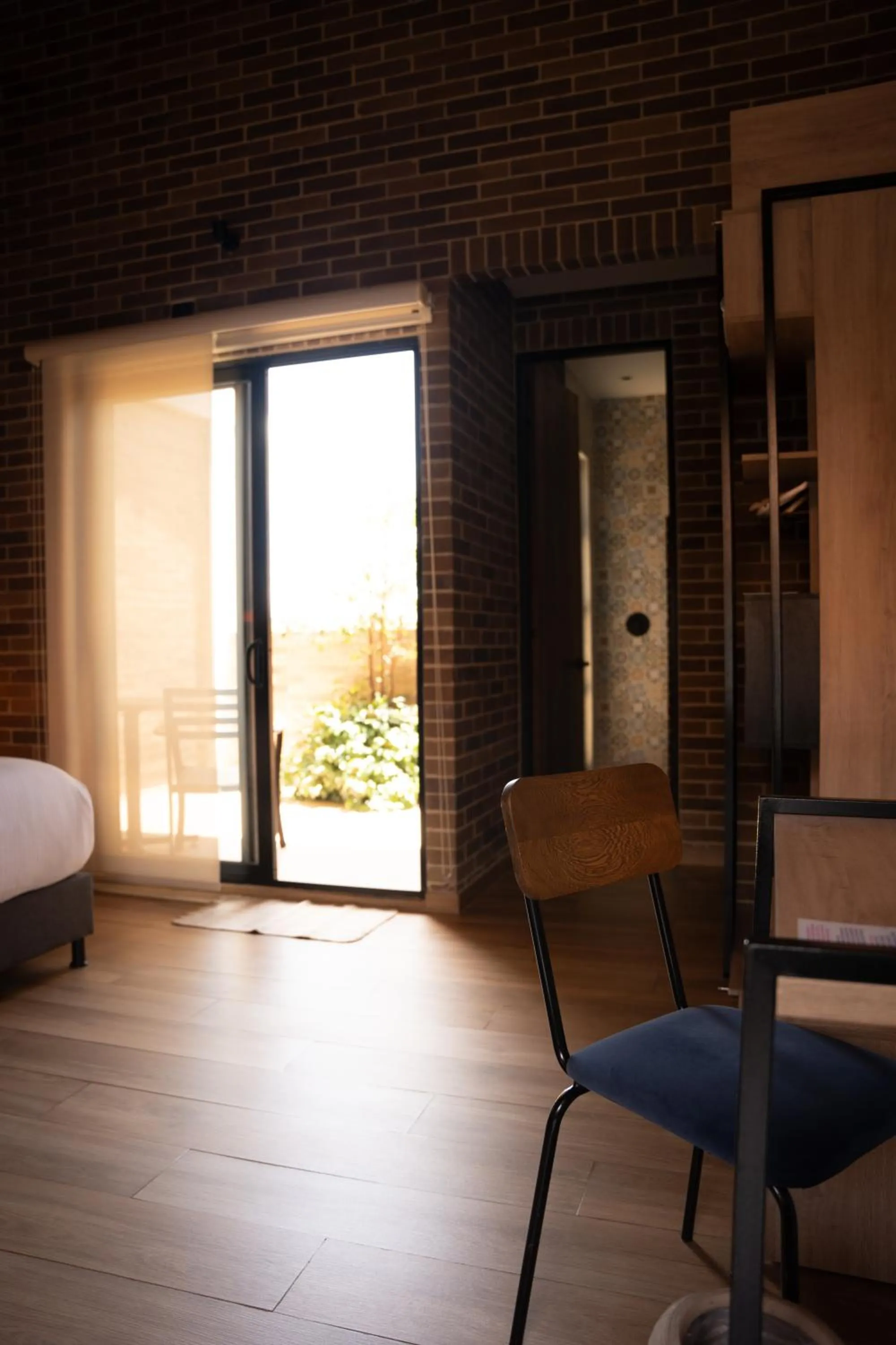 Seating area, Bed in Casa Rose Hotel