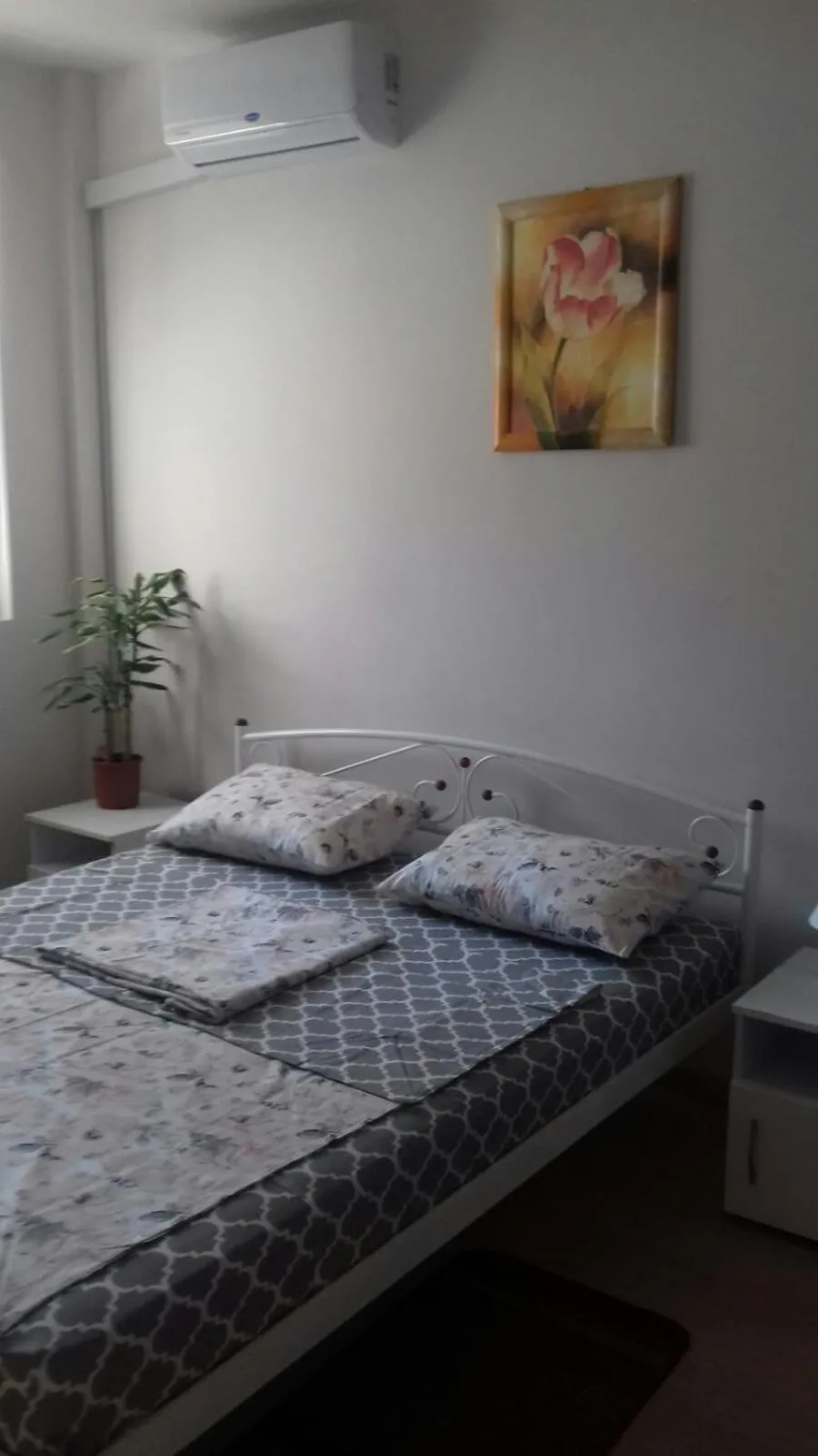 Bed in Gelena