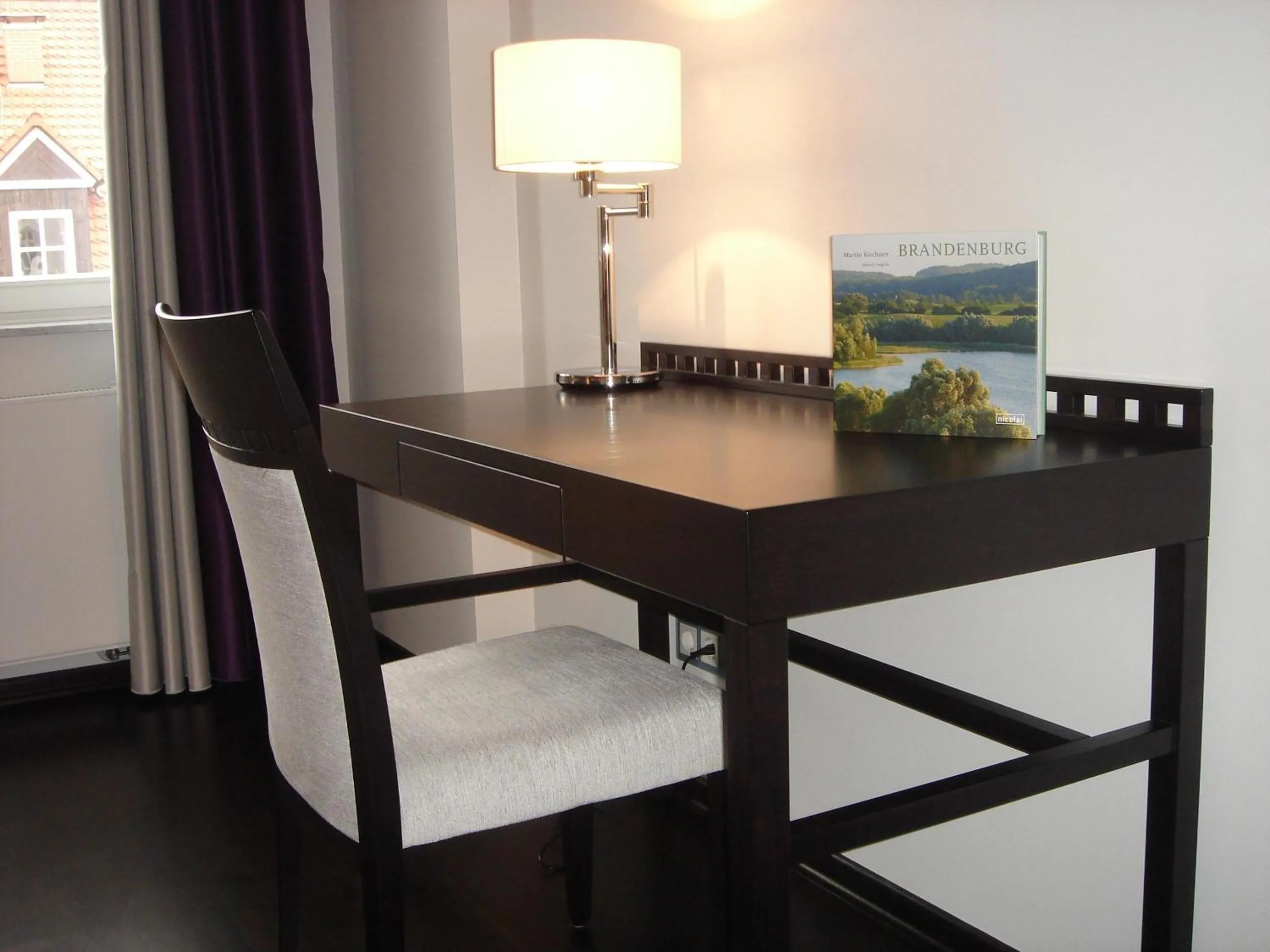 Seating area in Hotel Prinz Albrecht