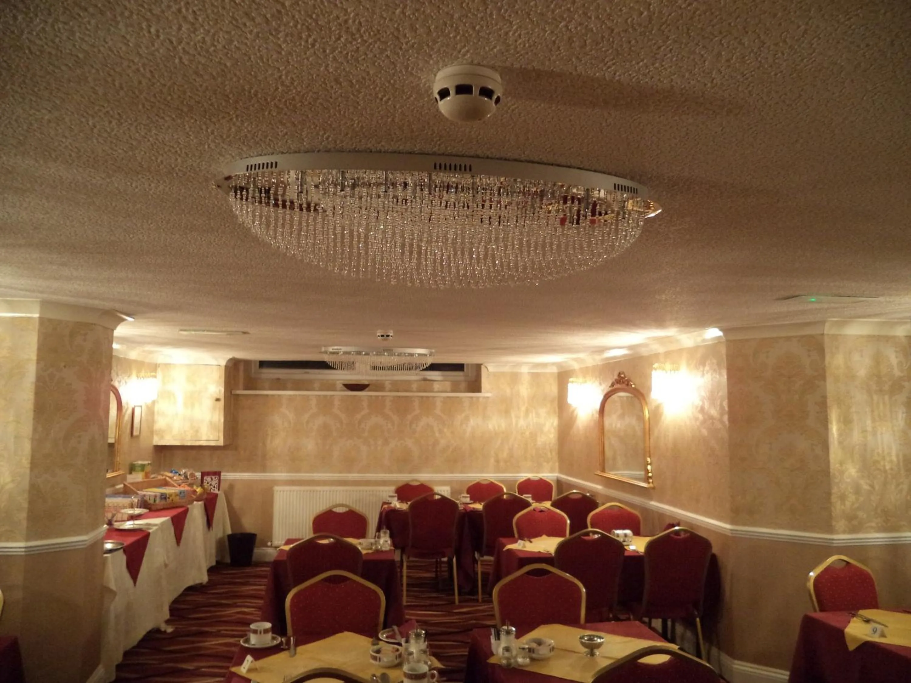 Dining area in New Brooklyn