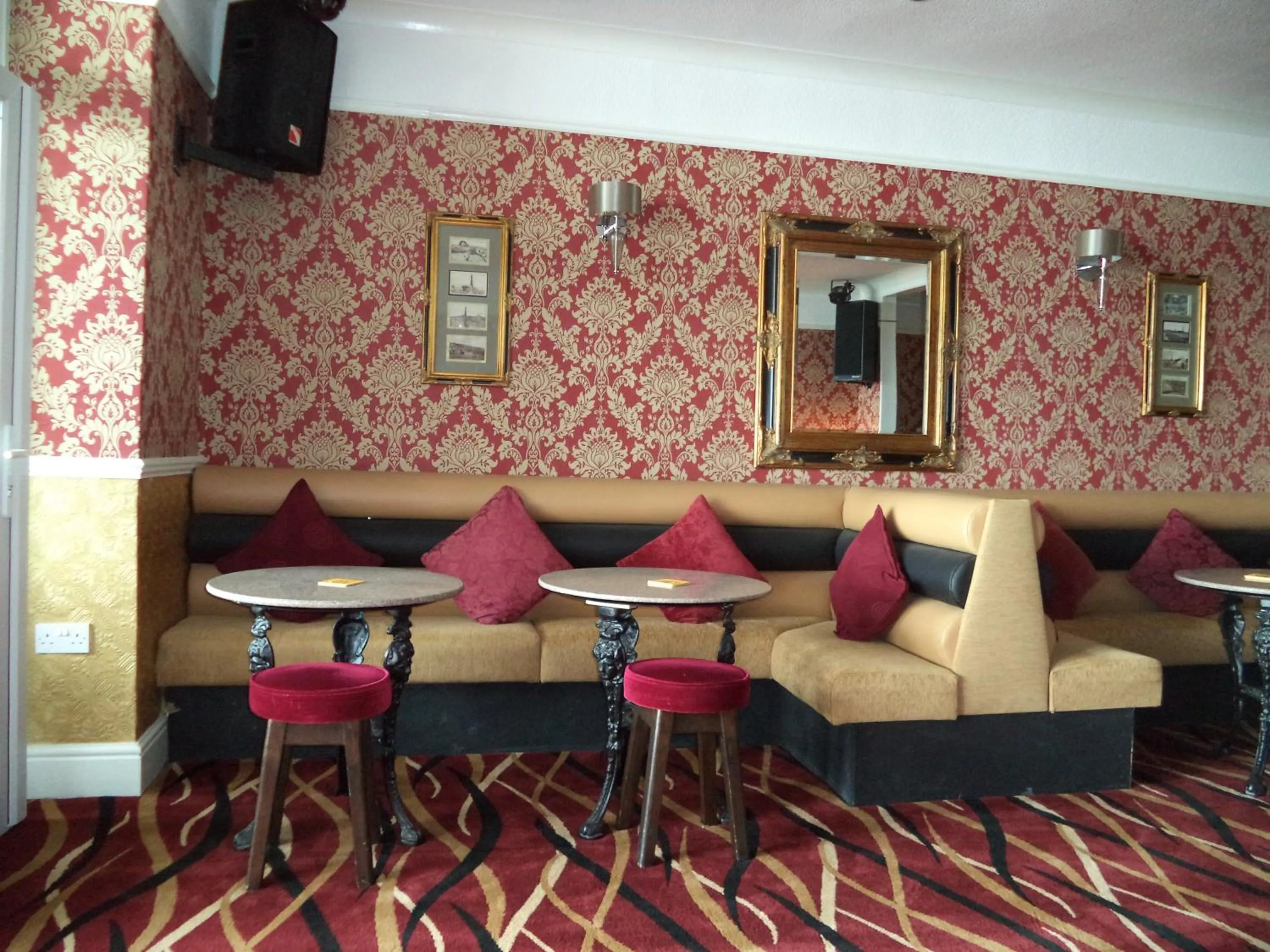 Lounge or bar in New Brooklyn