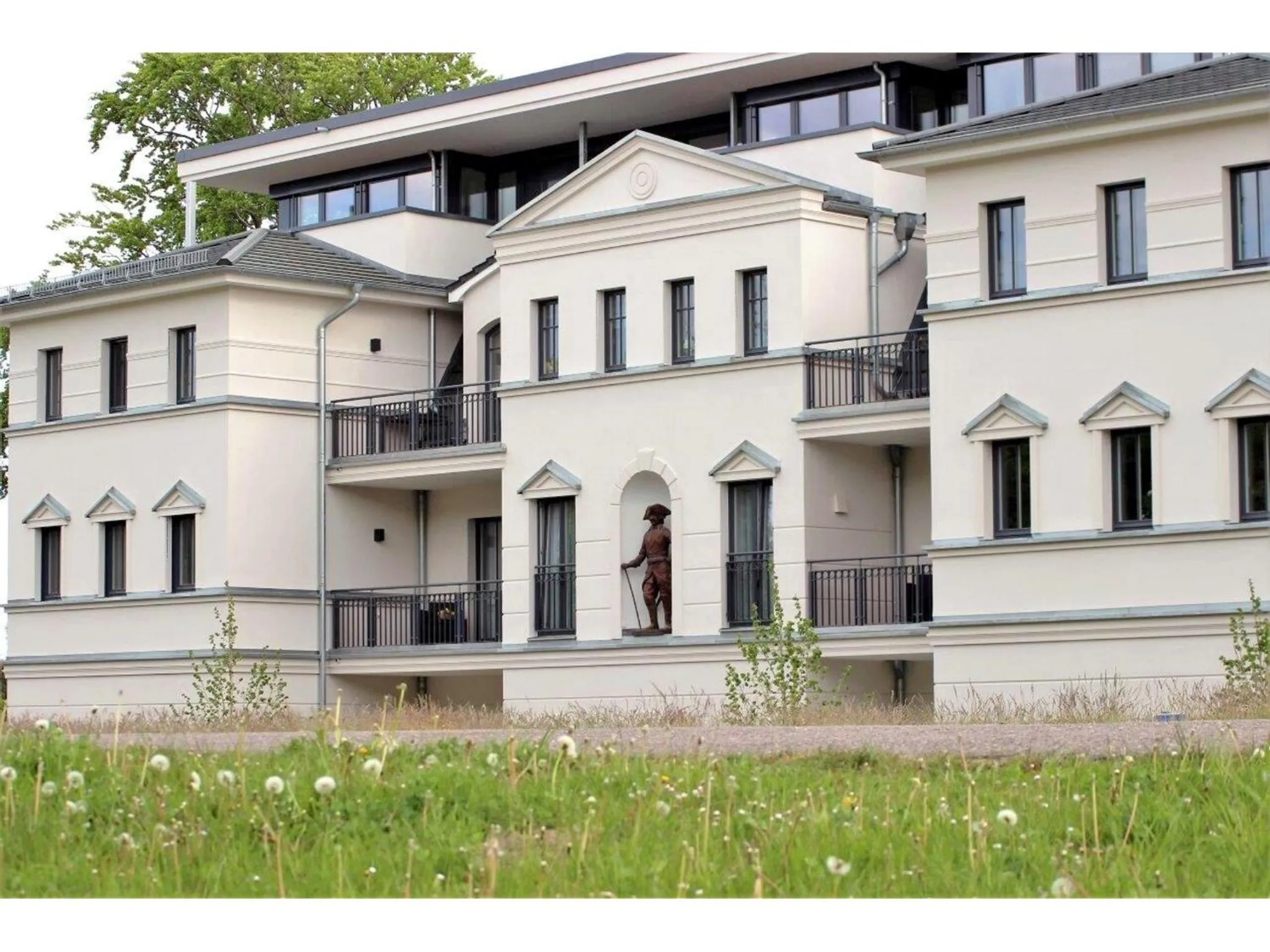 Facade/entrance in Logierhaus Friedrich WE 17 - "Seestern"