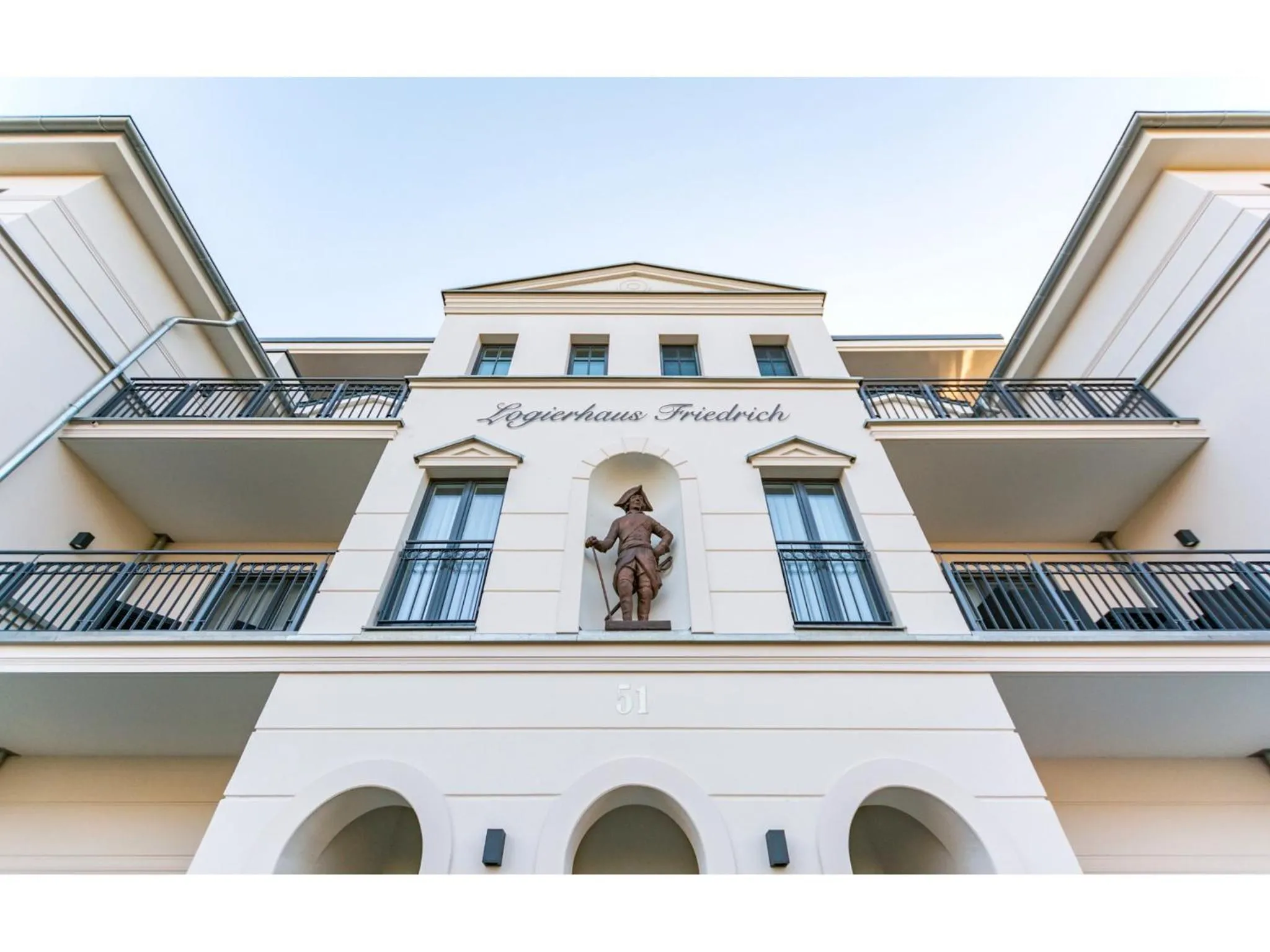 Facade/entrance in Logierhaus Friedrich WE 17 - "Seestern"