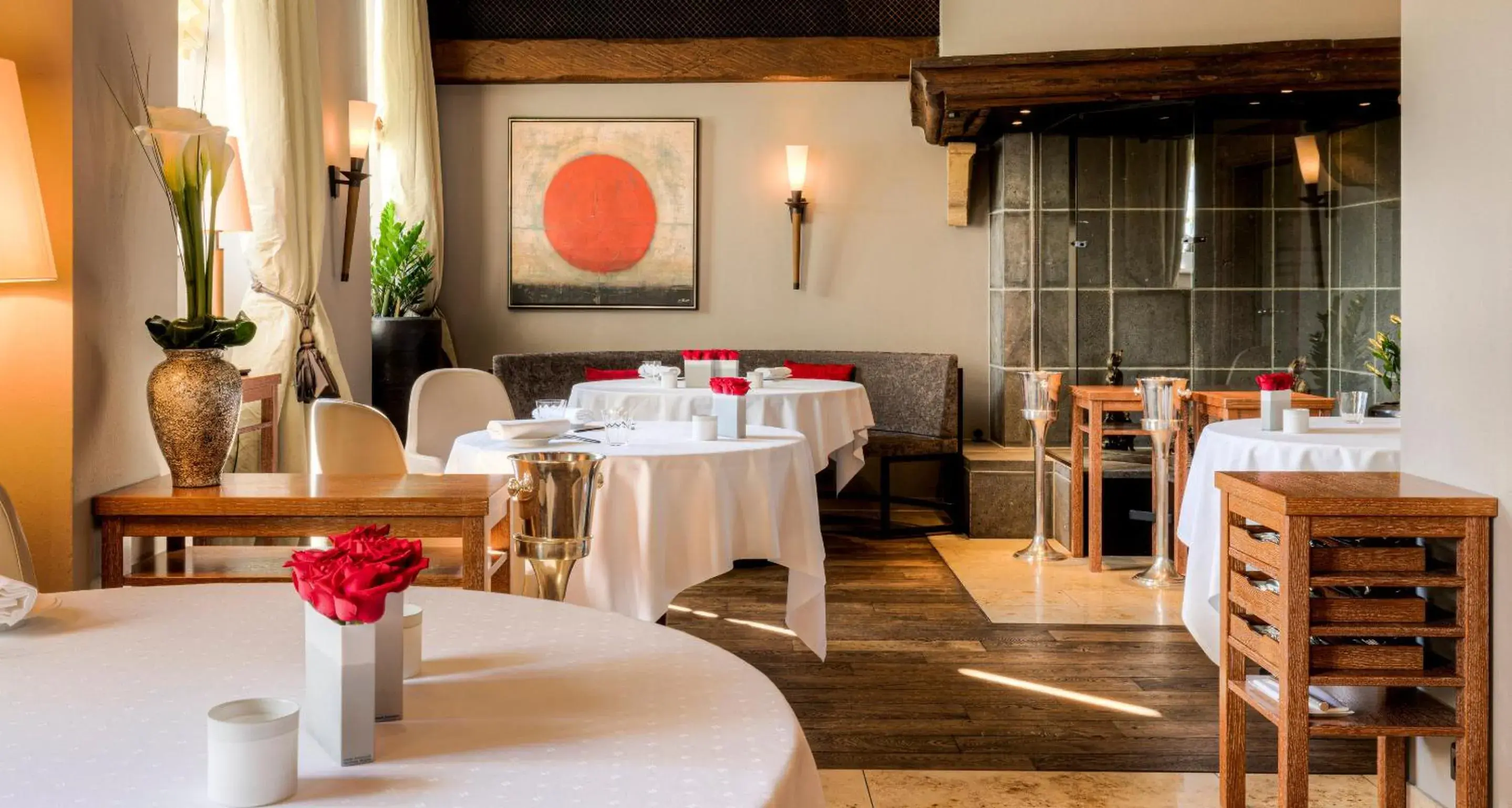 Restaurant/places to eat in Victor's Residenz-Hotel Schloss Berg Restaurant/places to eat in Victor's Residenz-Hotel Schloss Berg