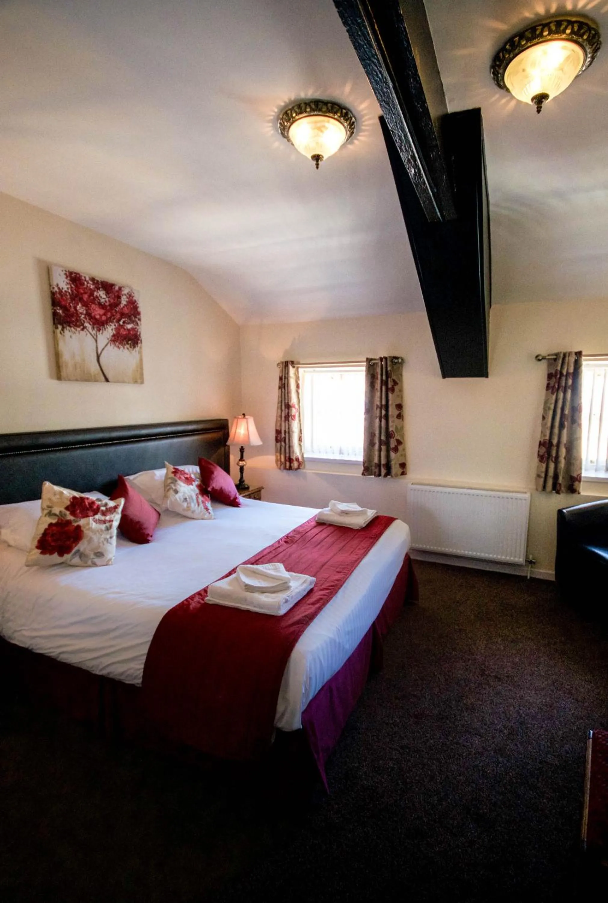 Bedroom in Ty Dre Town House