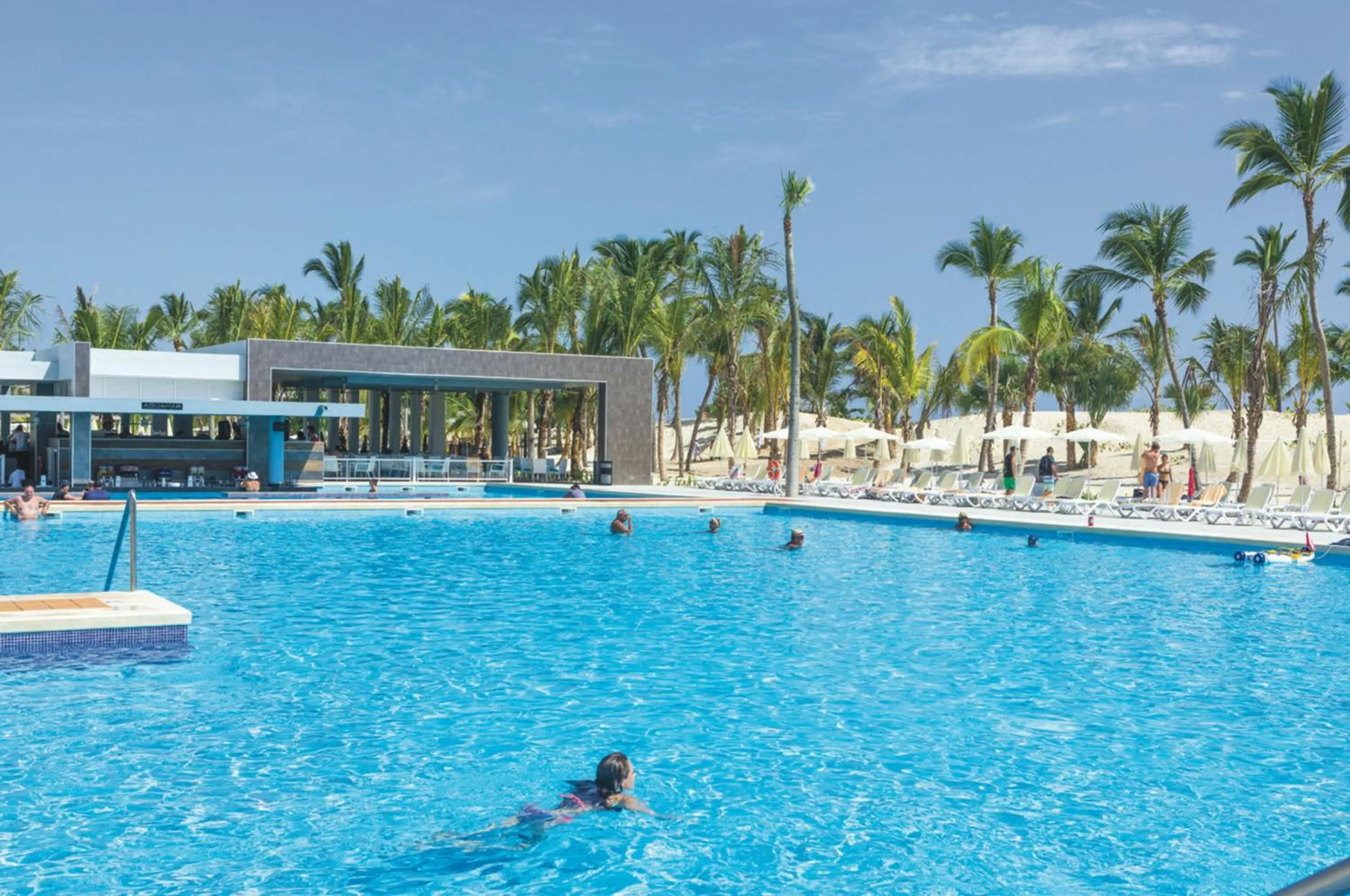 Swimming pool in Riu Republica - Adults Only - All Inclusive